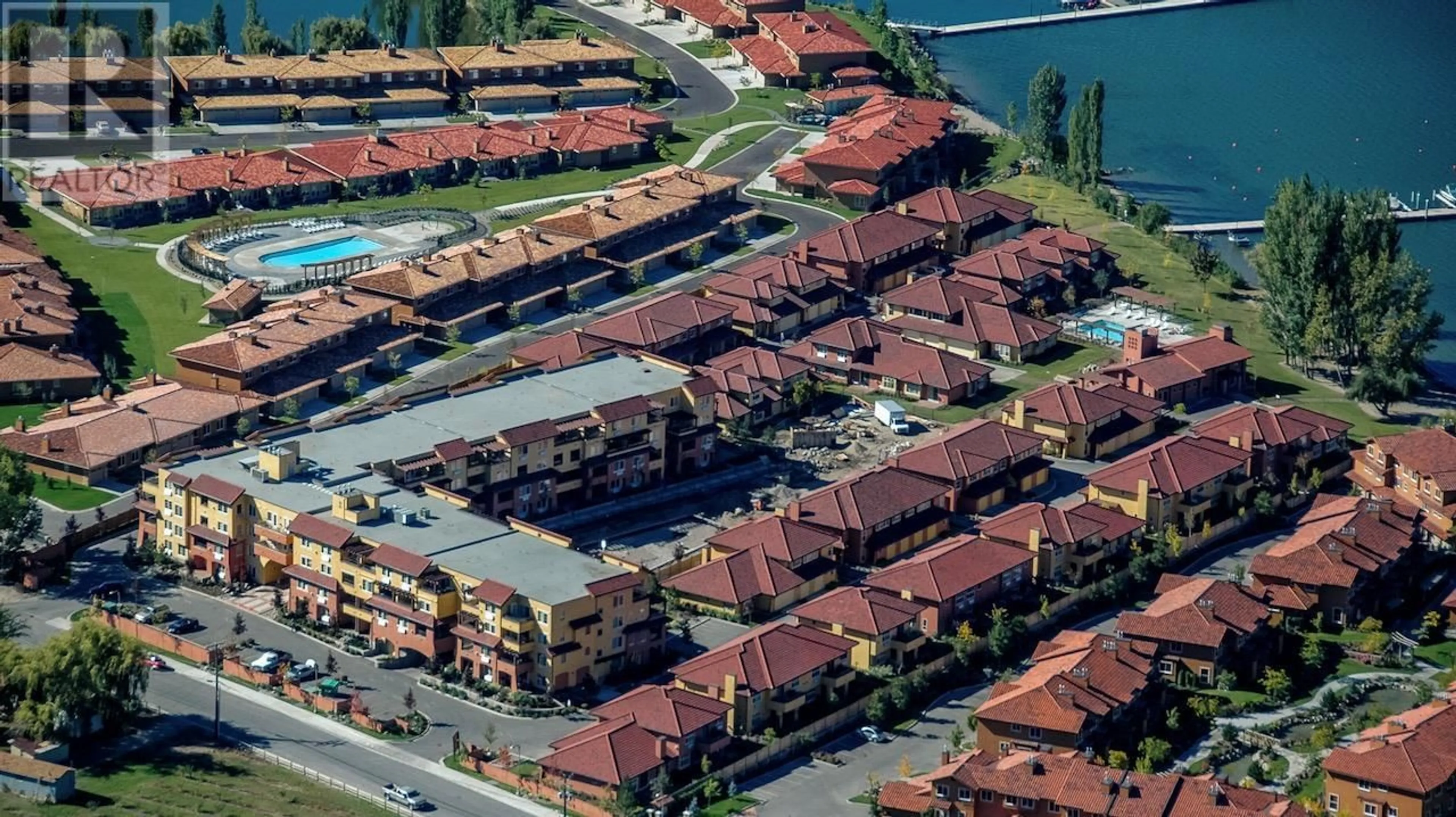 A pic from outside/outdoor area/front of a property/back of a property/a pic from drone, street for 406 - 7600 COTTONWOOD DRIVE, Osoyoos British Columbia V0H1V3