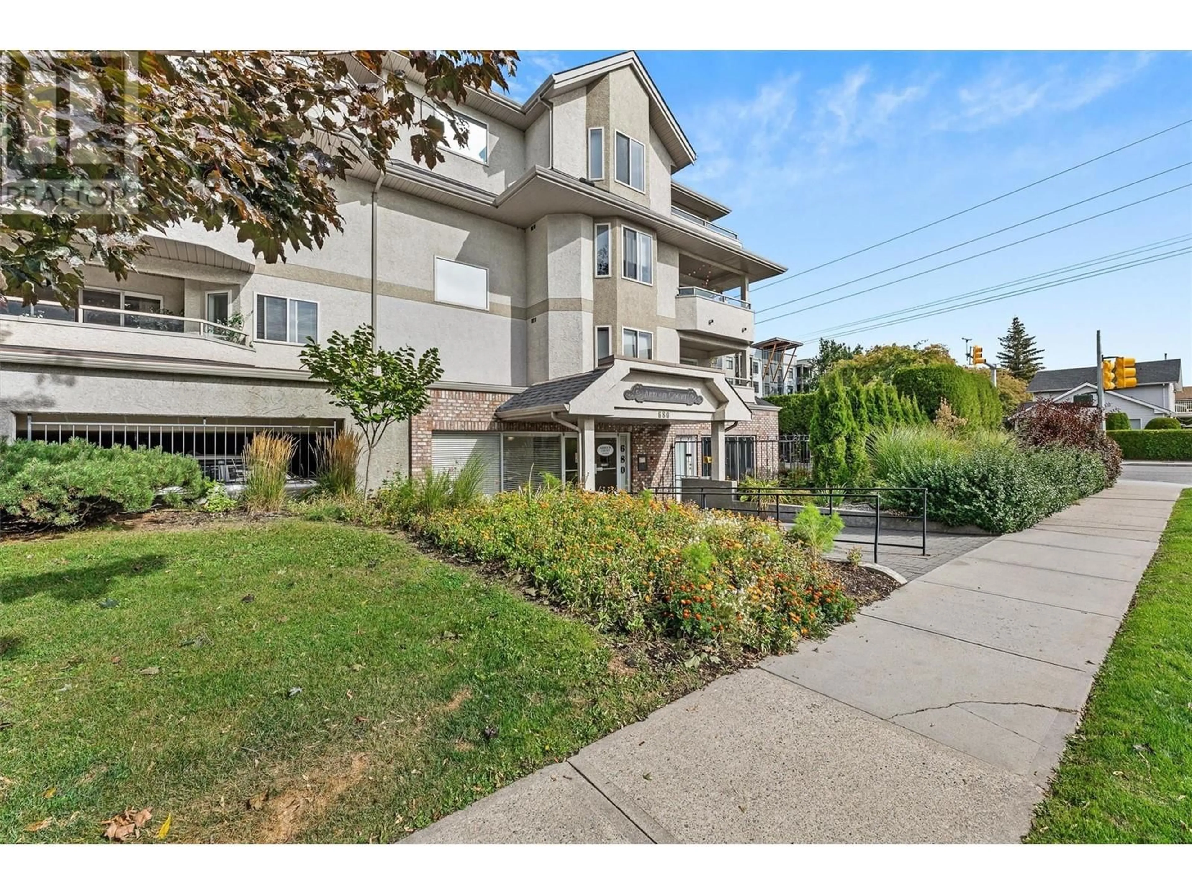 Unknown for 306 - 680 DOYLE AVENUE, Kelowna British Columbia V1Y9S2