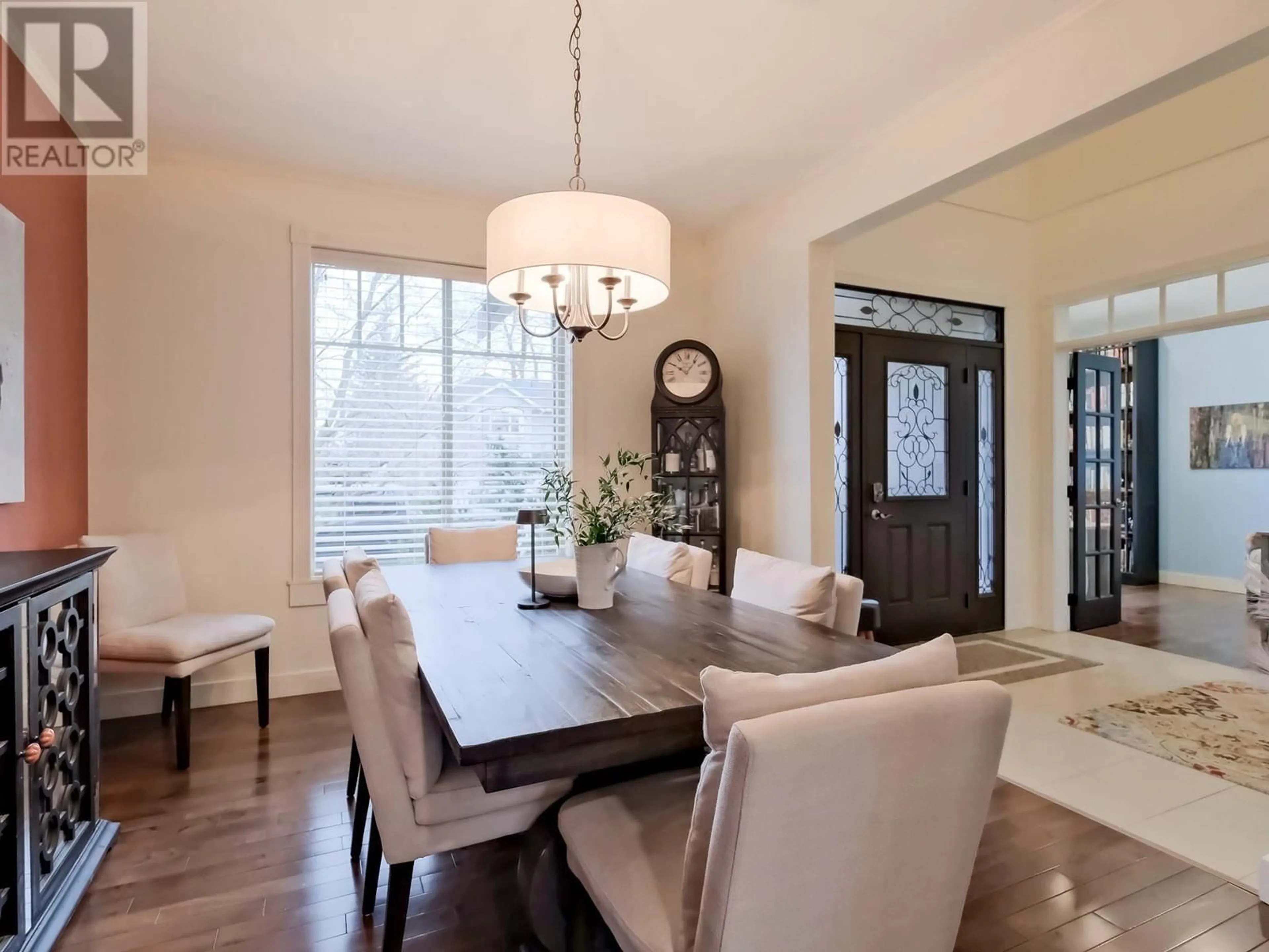 Dining room, wood/laminate floor for 421 BIRCH AVENUE, Kelowna British Columbia V1Y5G7
