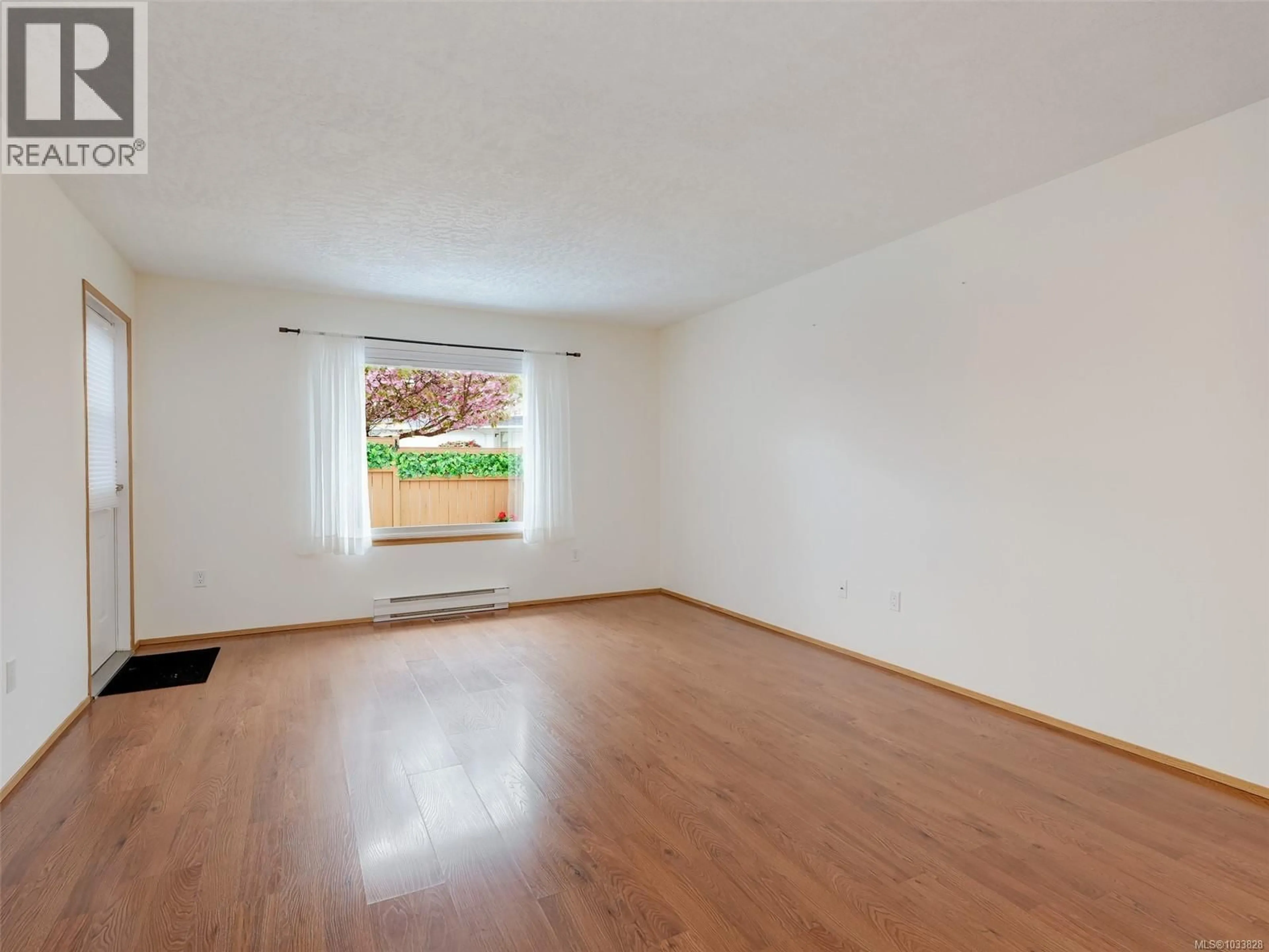 A pic of a room for 14 - 4125 INTERURBAN ROAD, Saanich British Columbia V8Z4W8