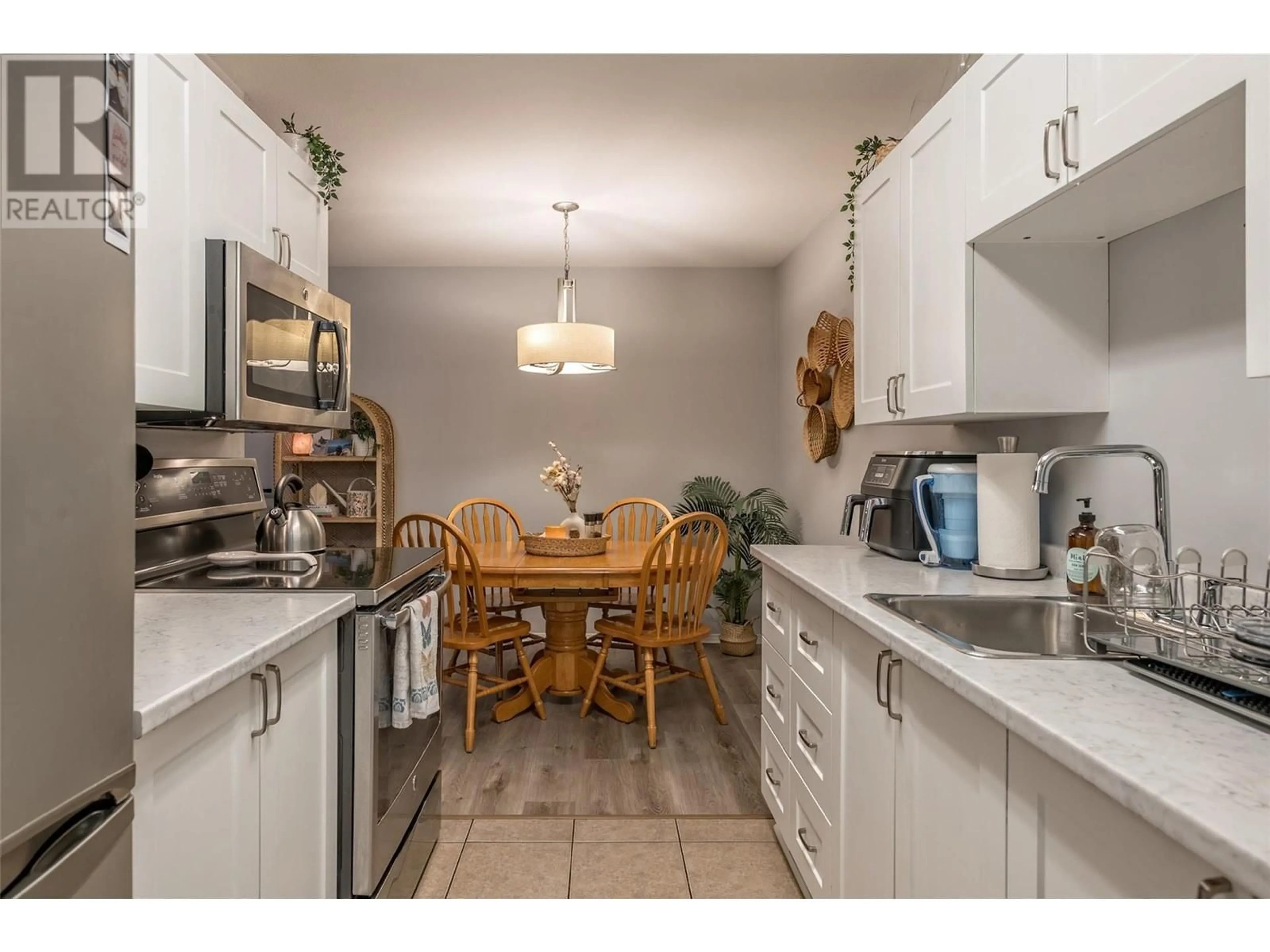 Standard kitchen, unknown for 3700 28A Street Unit# 106, Vernon British Columbia V1T9K6