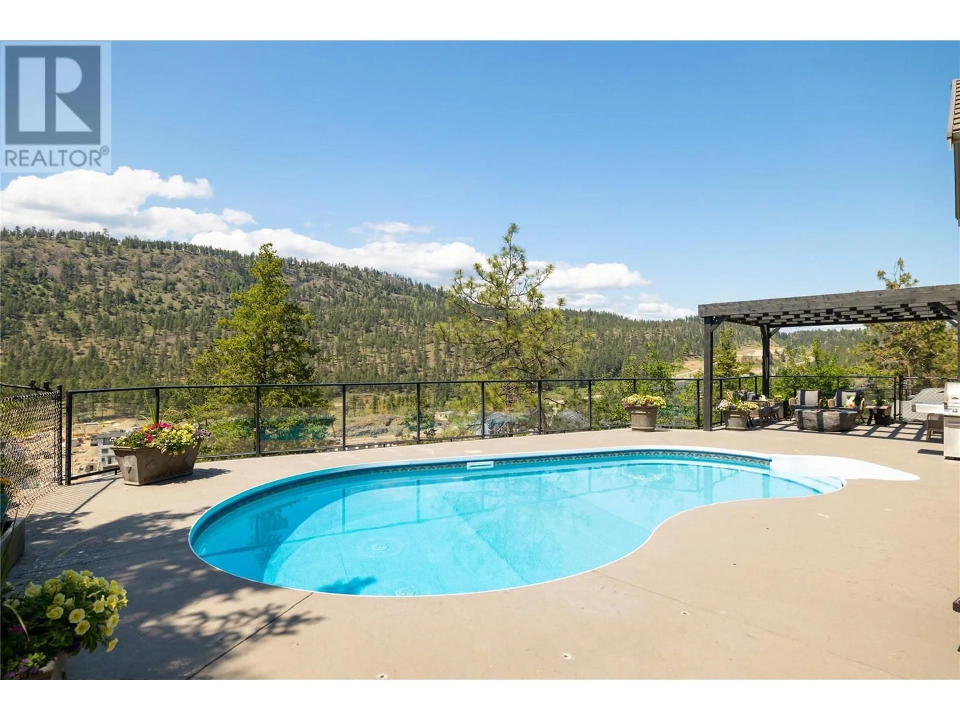 Pool for 854 Big Rock Court, Kelowna British Columbia V1V2S1