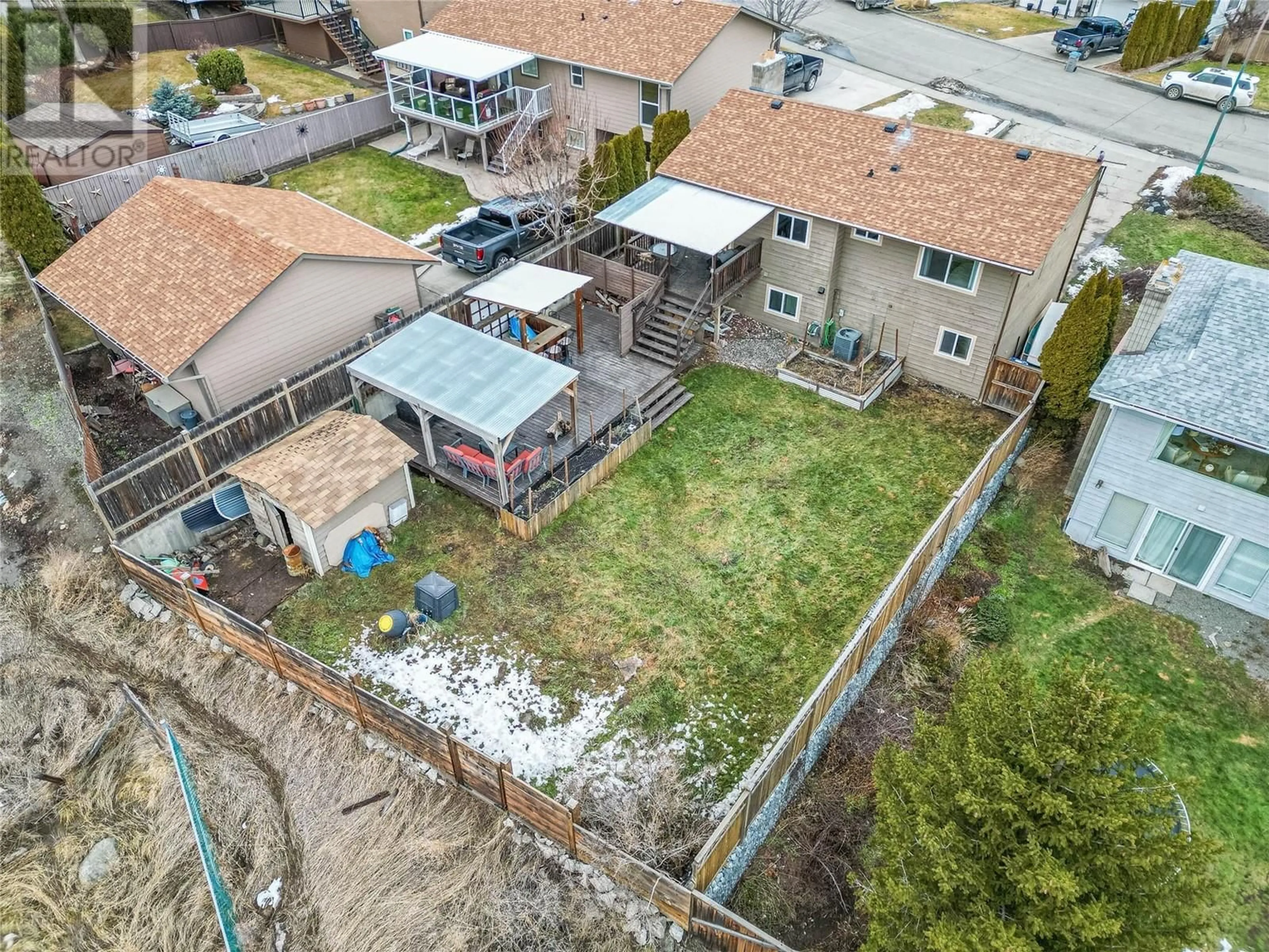 A pic from outside/outdoor area/front of a property/back of a property/a pic from drone, unknown for 2091 MONTEITH Drive, Kamloops British Columbia V2E2G9