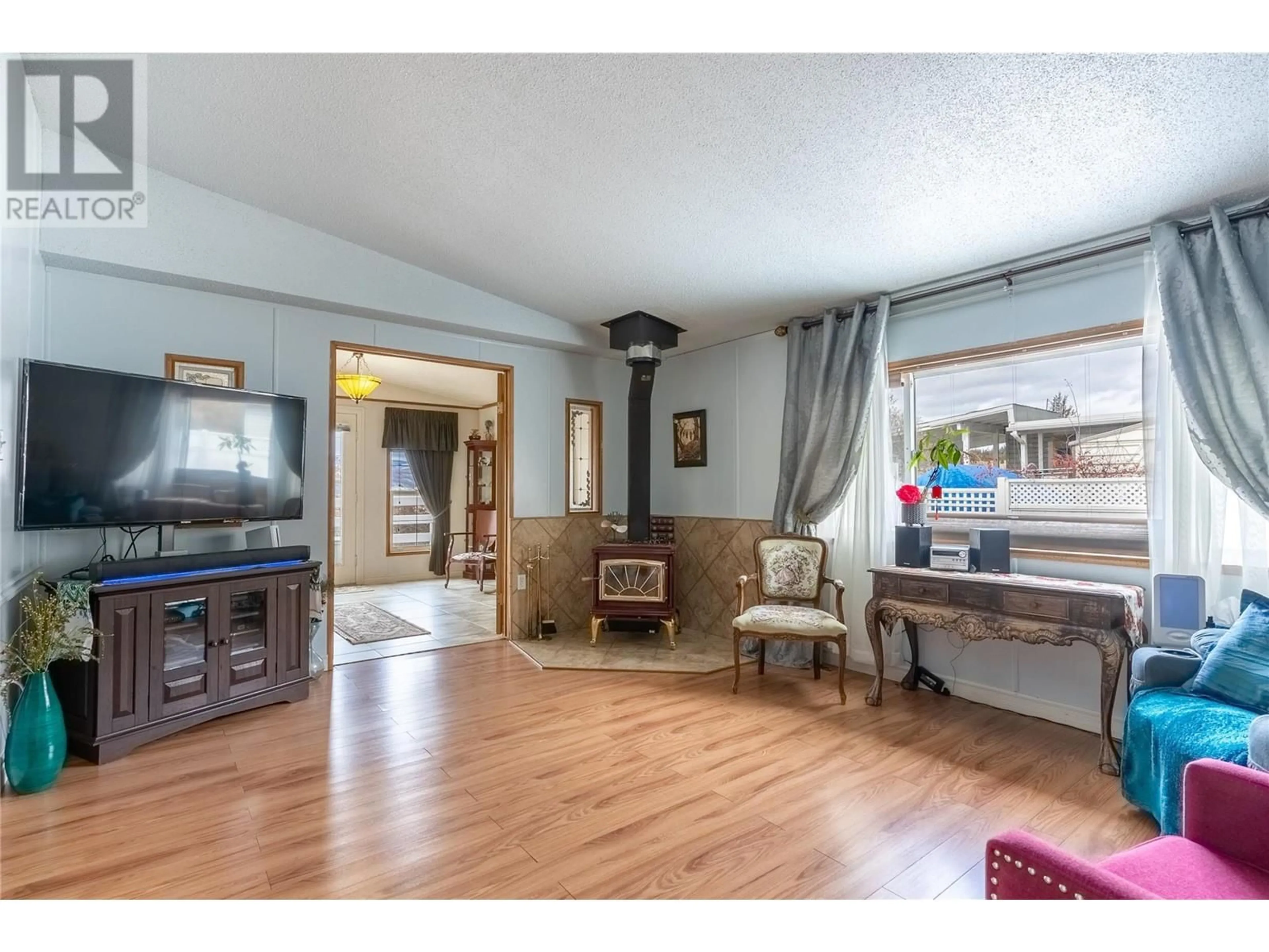 Unknown for 6 JASPER DRIVE, Logan Lake British Columbia V0K1W0
