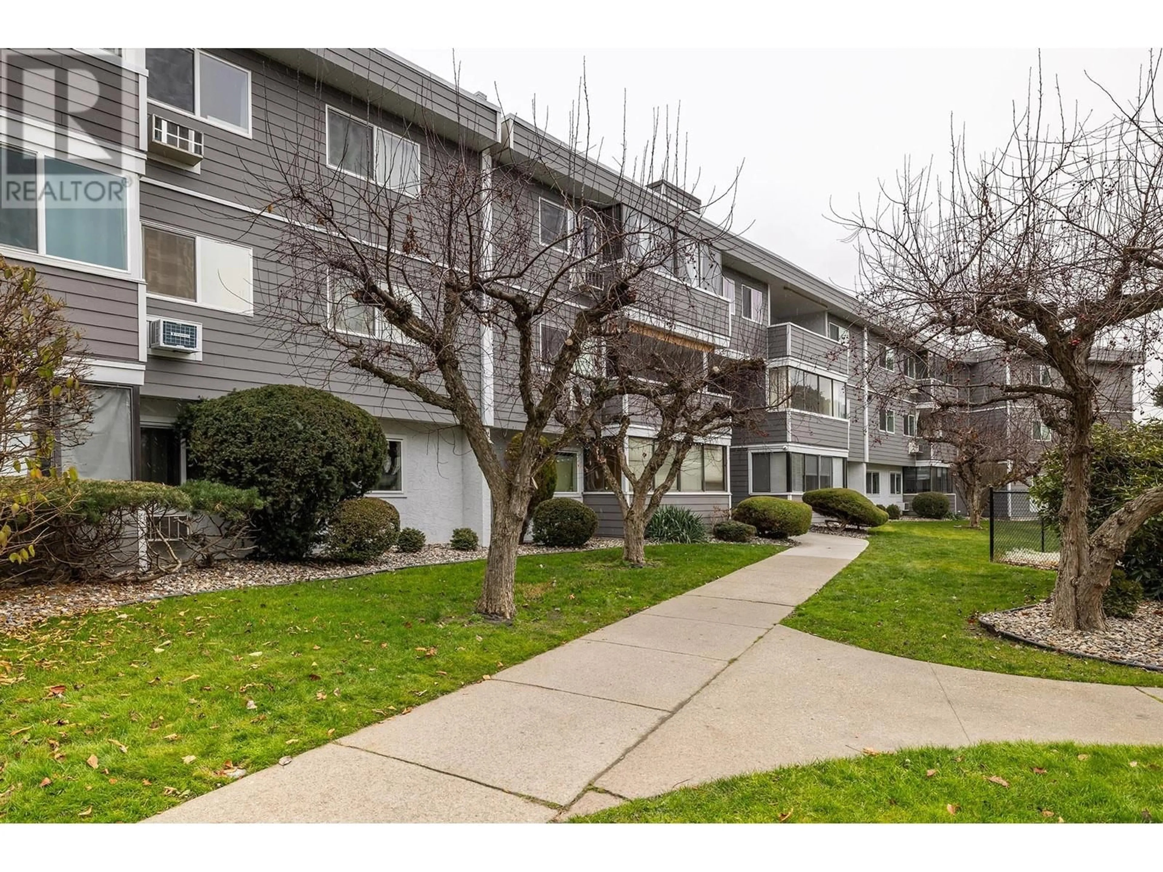 Patio, street for 310 - 445 ALL STAR COURT, Kelowna British Columbia V1X5N7