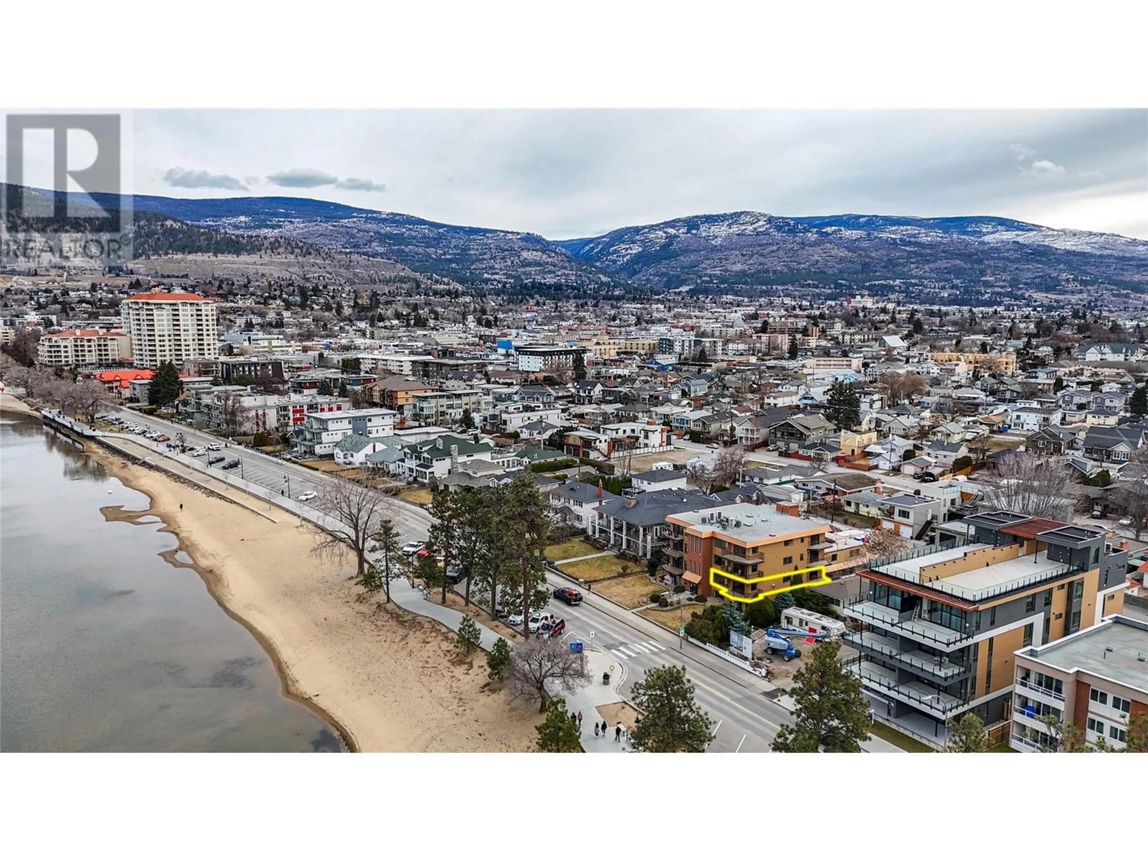 A pic from outside/outdoor area/front of a property/back of a property/a pic from drone, mountain view for 578 Lakeshore Drive Unit# 202, Penticton British Columbia V2A1B9