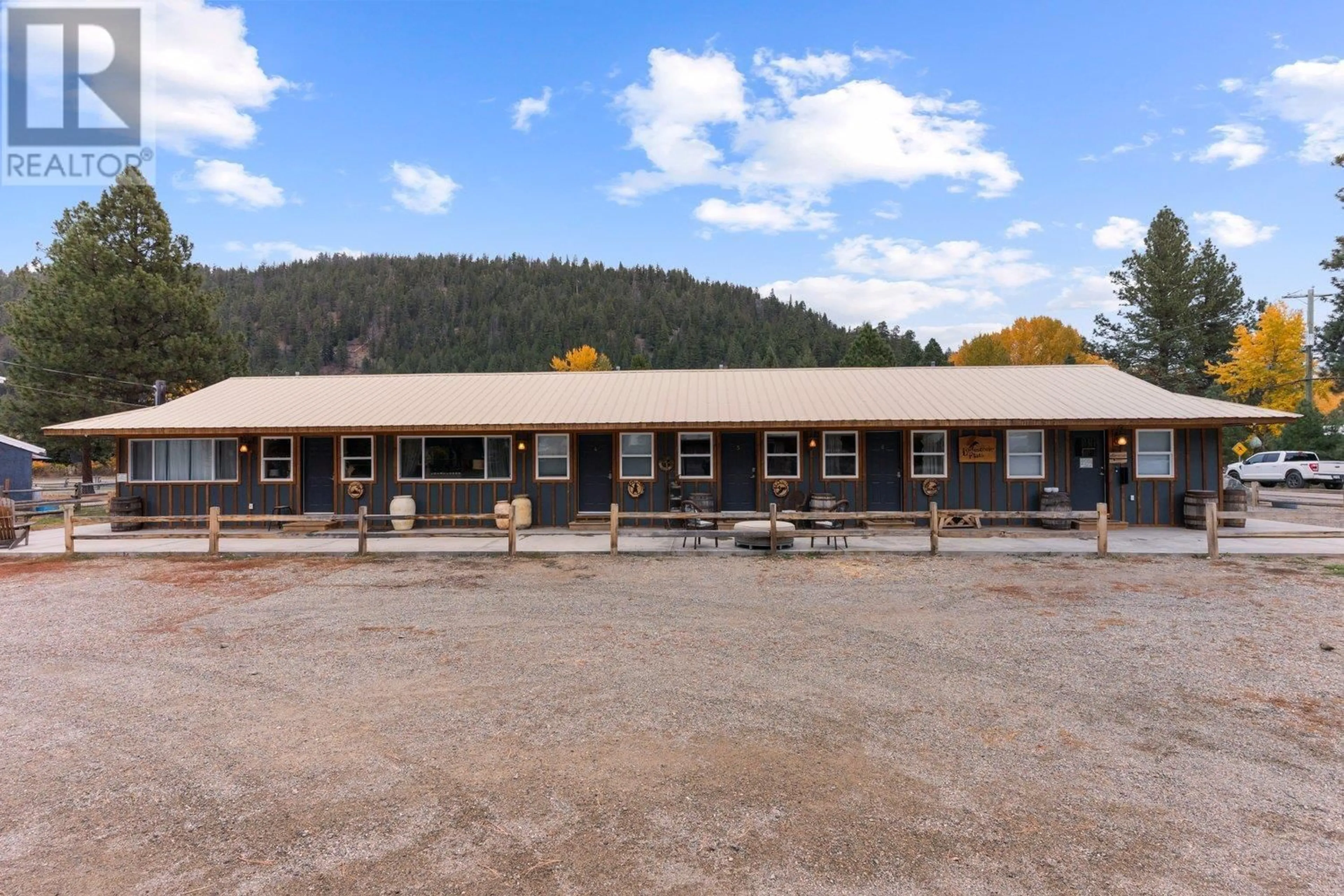 Patio, building for 2591 OTTER AVENUE, Tulameen British Columbia V0X2L0