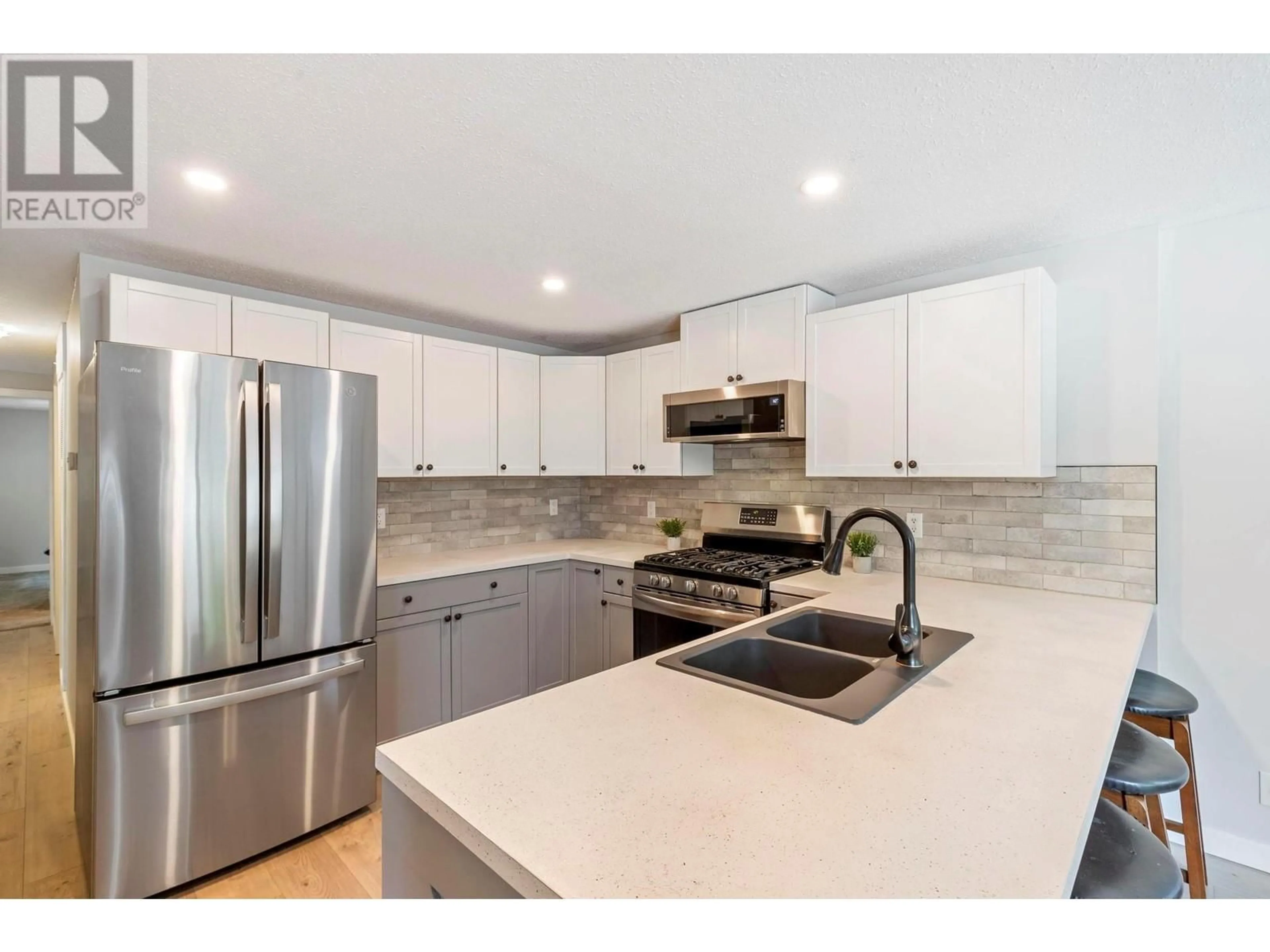 Open concept kitchen, unknown for 56 - 2035 BOUCHERIE ROAD, Westbank British Columbia V4T1Z7