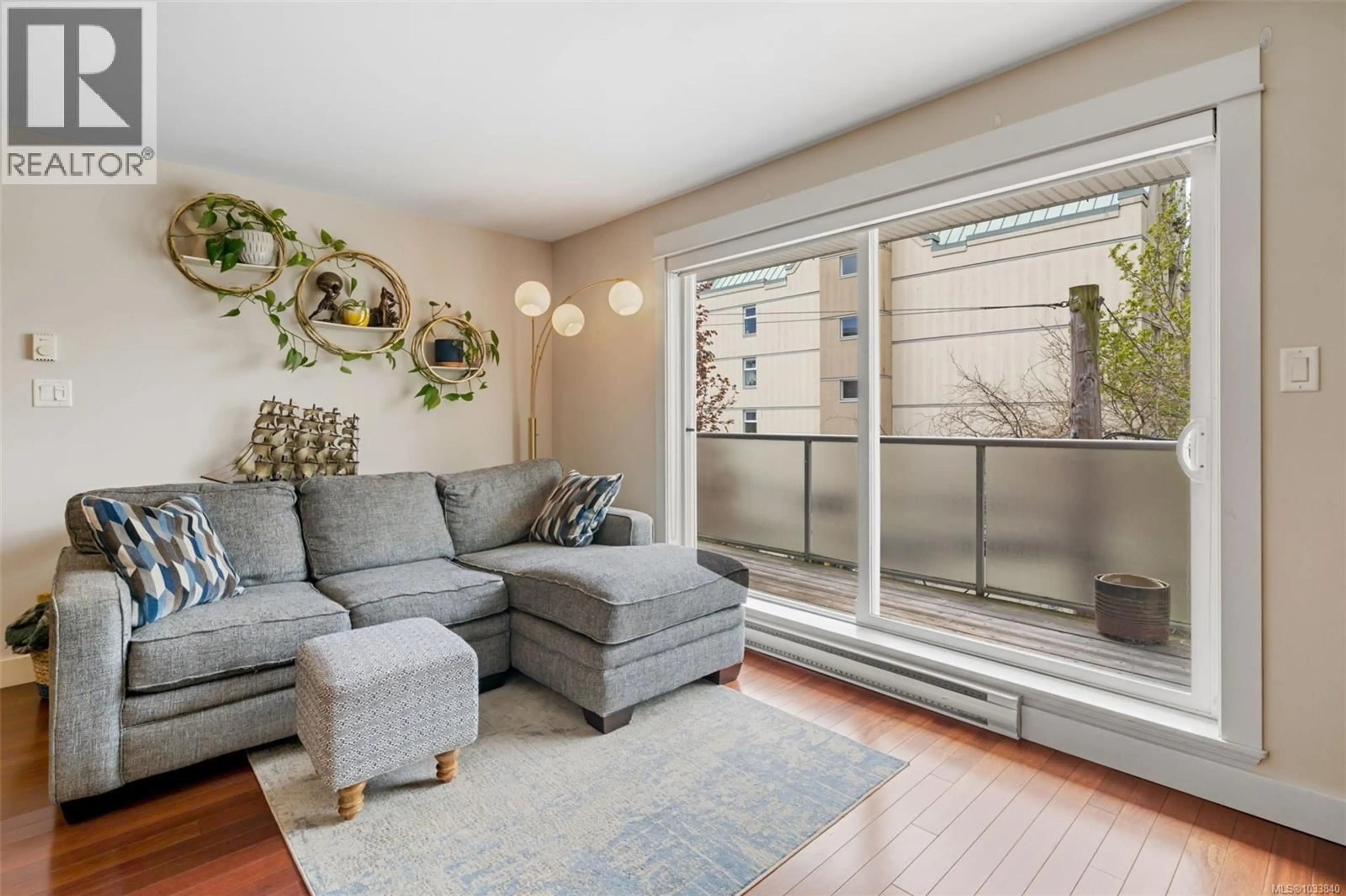Living room with furniture, unknown for 305 - 1315 ESQUIMALT ROAD, Esquimalt British Columbia V9A3P5