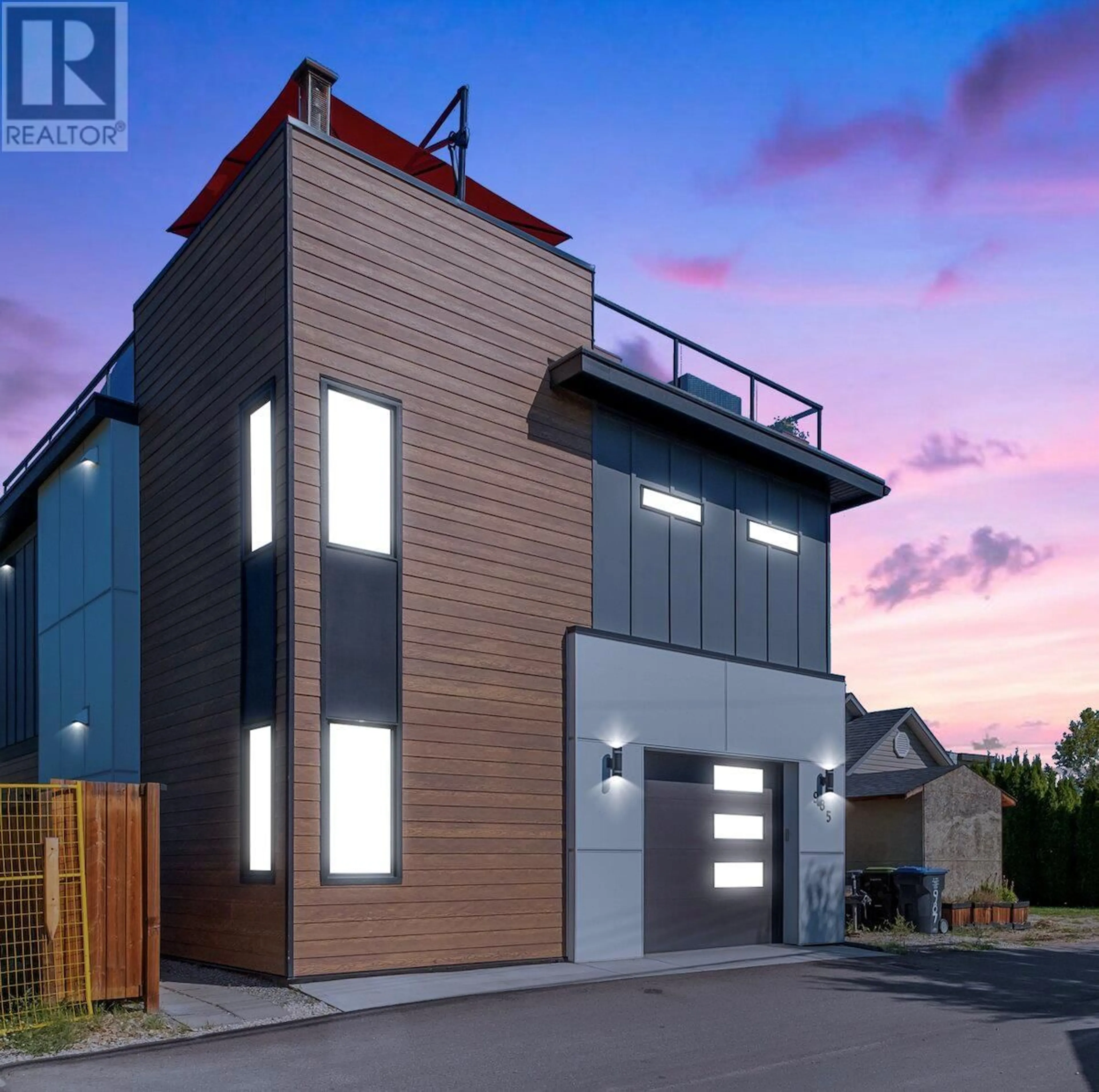 Unknown for 985 CORONATION AVENUE, Kelowna British Columbia V1Y3A6