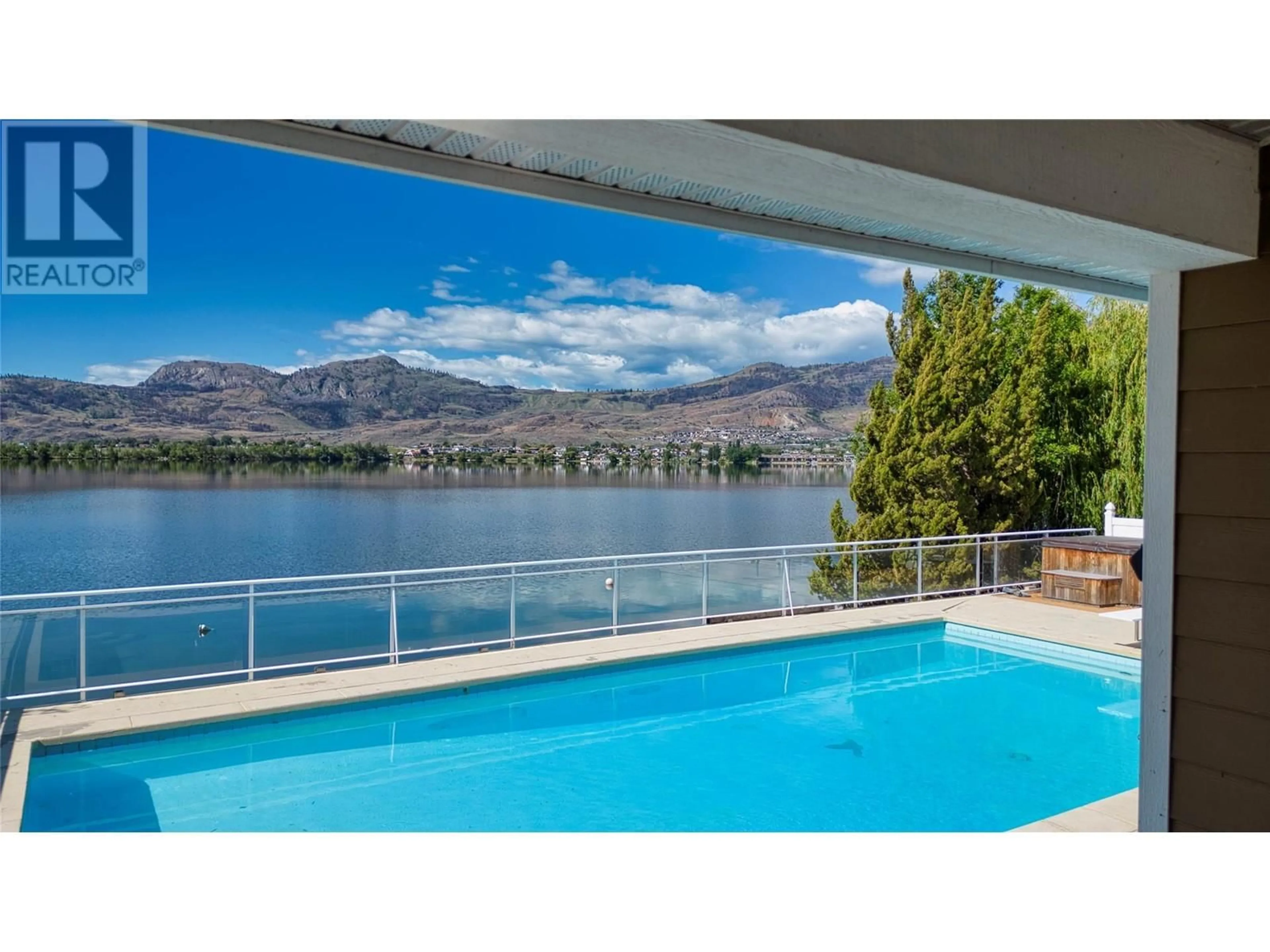 Pool for 73 HARBOUR KEY DRIVE, Osoyoos British Columbia V0H1V3