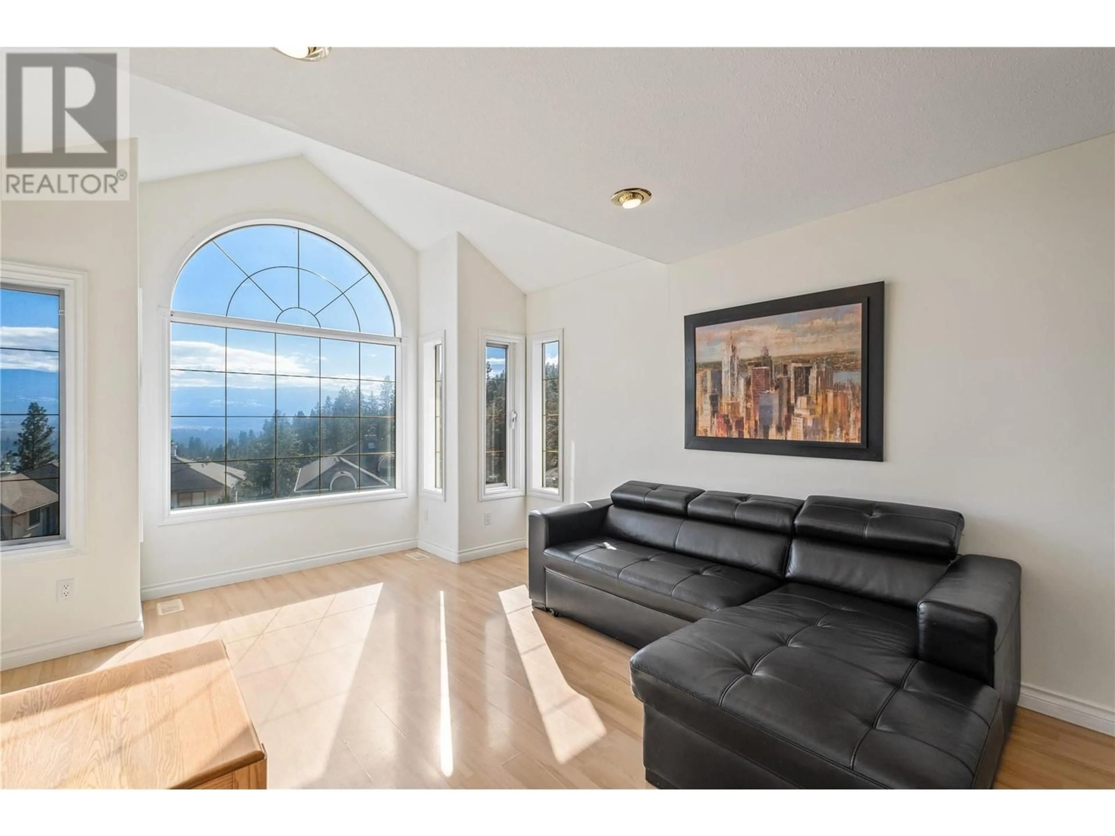 Unknown for 2368 NAHANNI COURT, Kelowna British Columbia V1V1N1