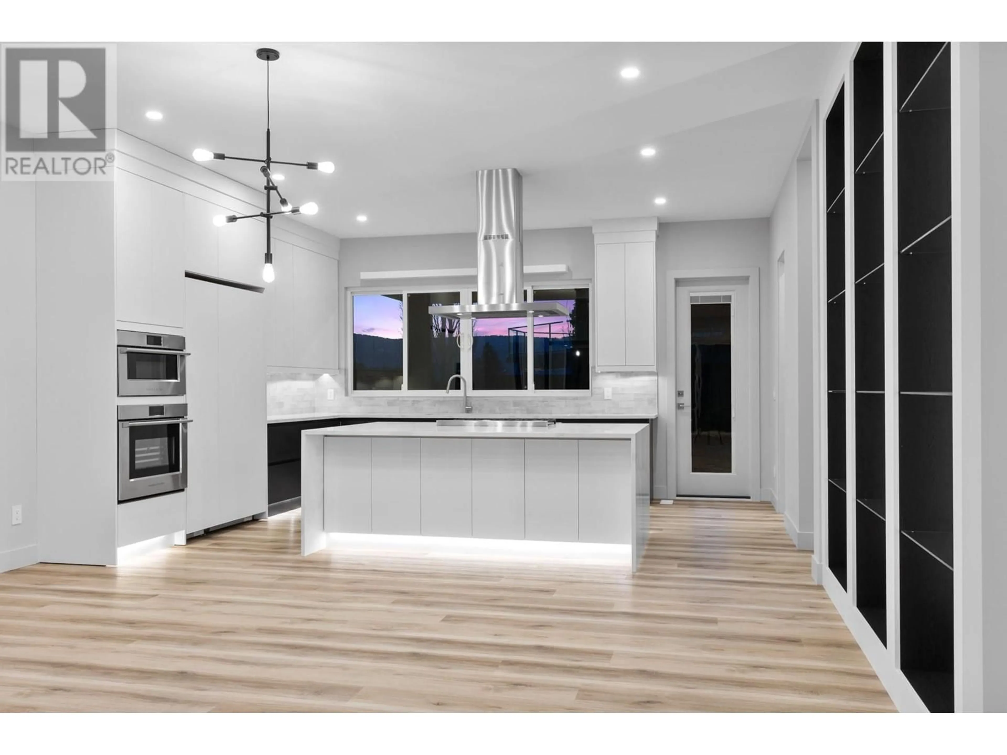 Open concept kitchen, unknown for 2244 Hihannah Drive, West Kelowna British Columbia V4T3C9