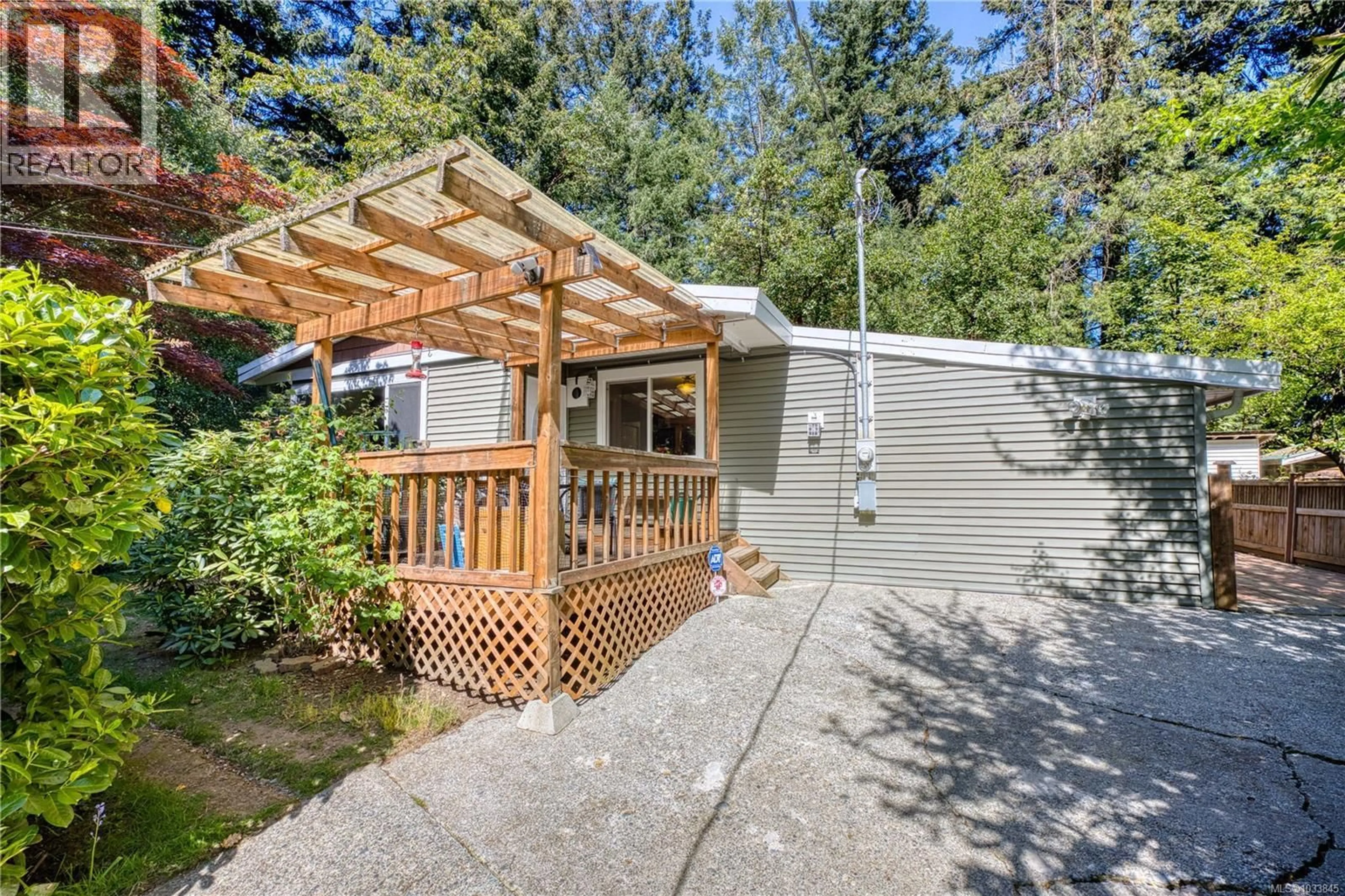 Patio, unknown for 5470 ARNHEM TERRACE, Nanaimo British Columbia V9T2M3