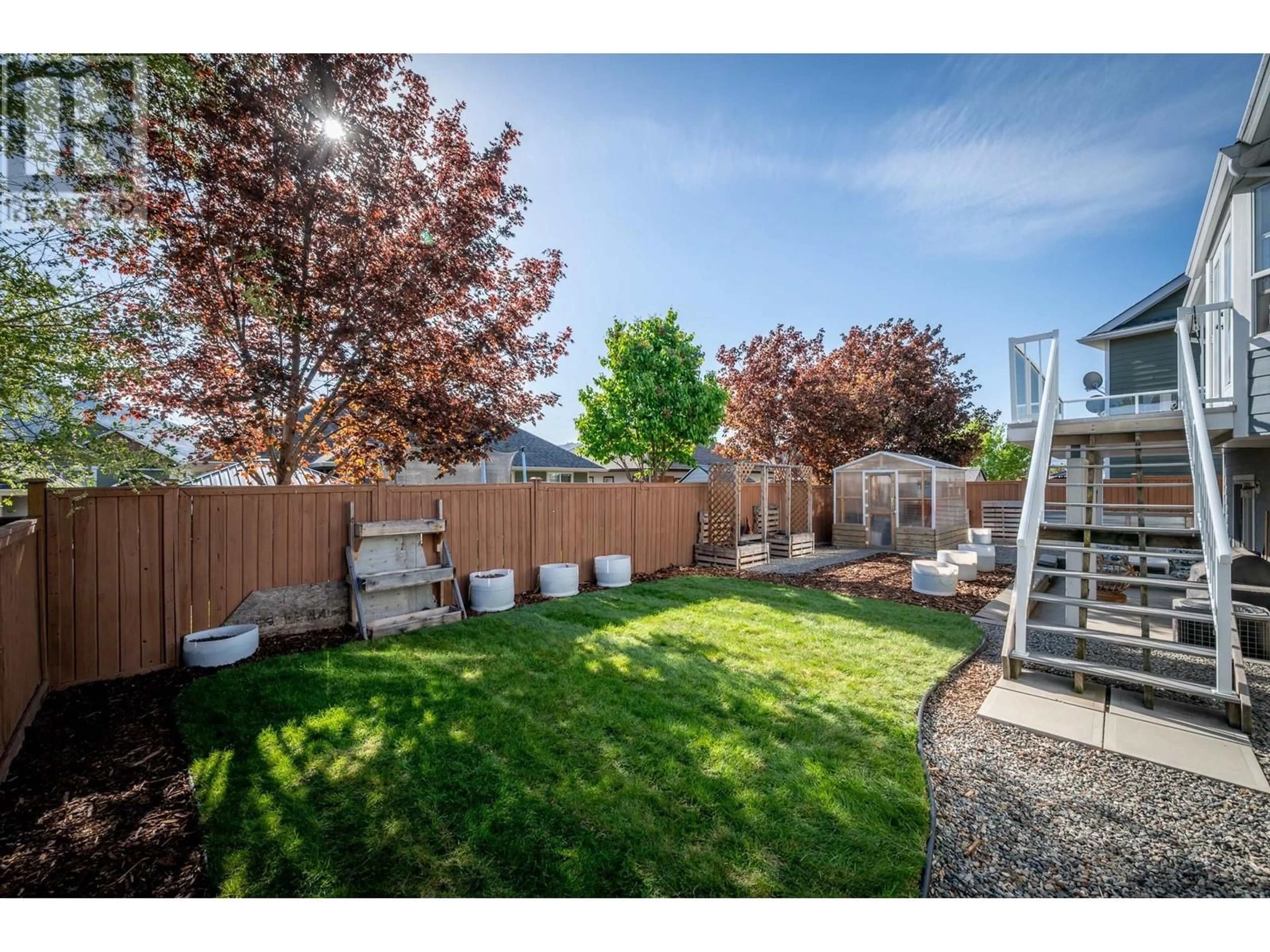 Patio, street for 2150 CANTLE PLACE, Kamloops British Columbia V2B0A7