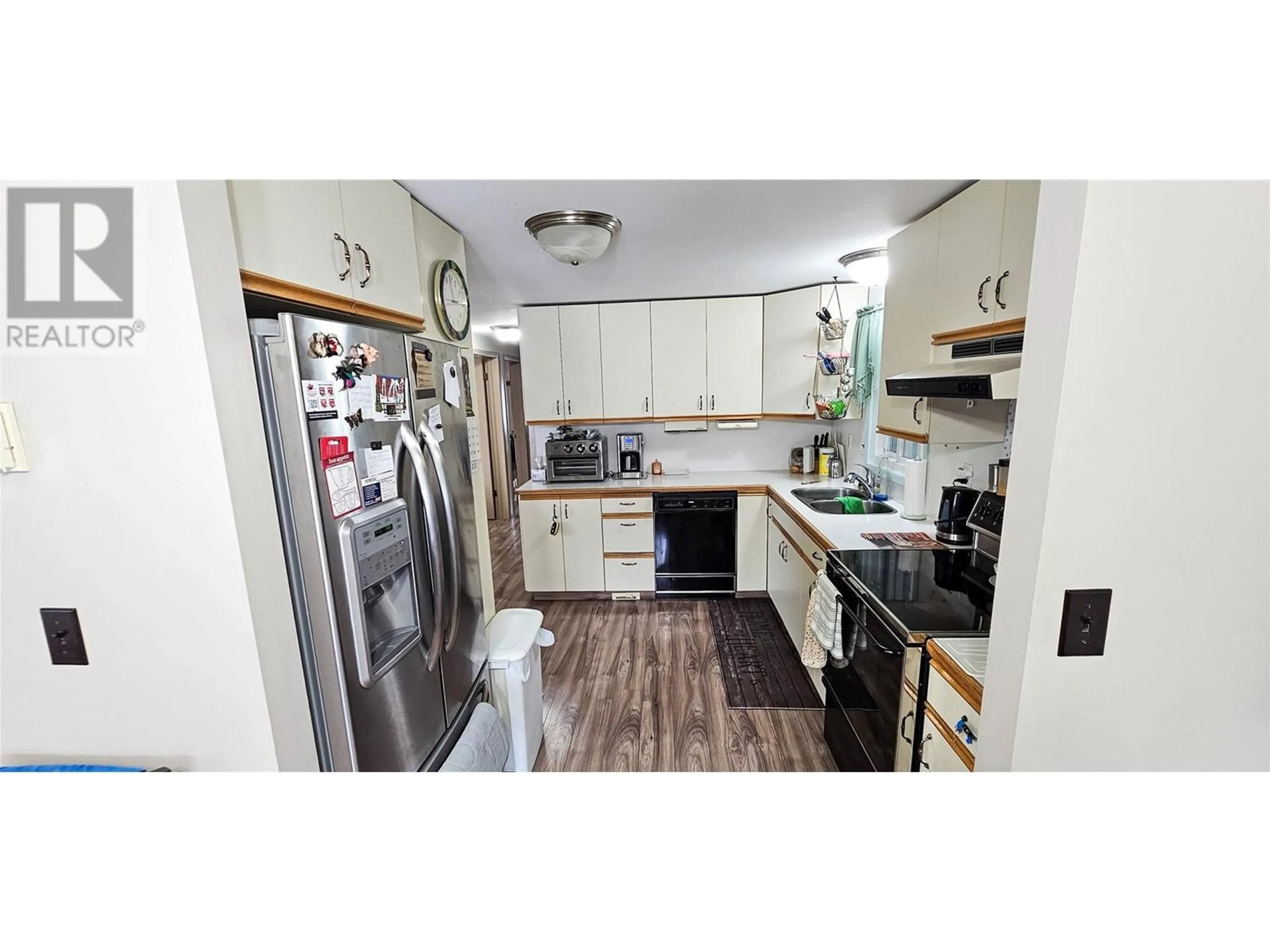 Standard kitchen, unknown for 3705 KAHN ROAD, Cranbrook British Columbia V1C6S8
