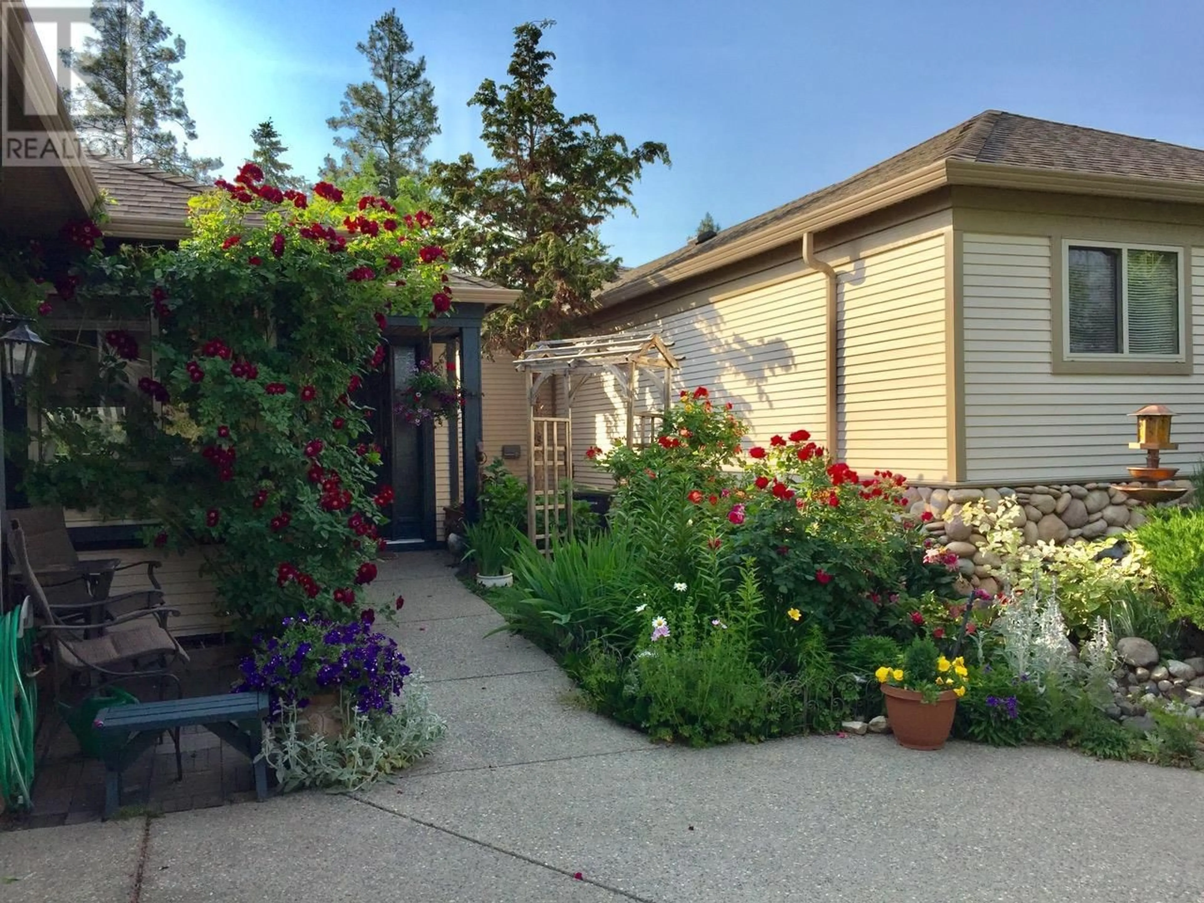 Patio, street for 126 - 4074 GELLATLY ROAD, West Kelowna British Columbia V4T2S8
