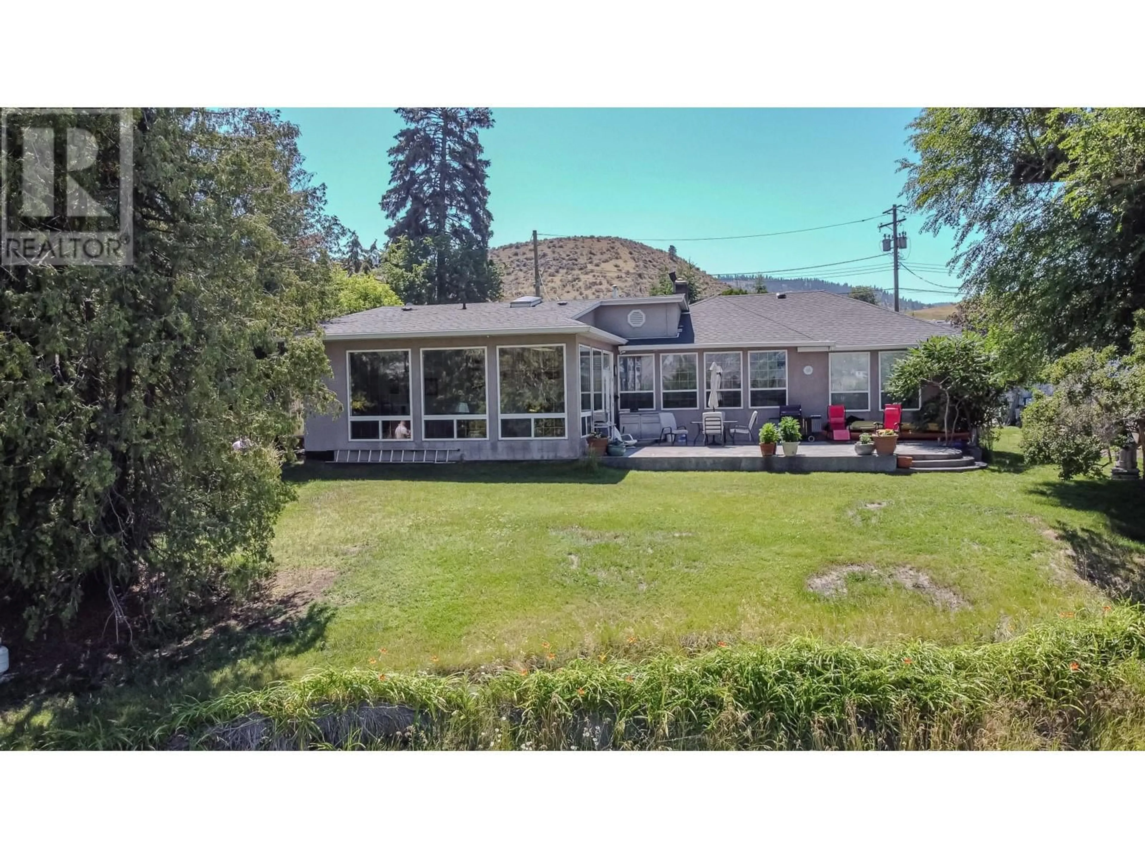 A pic from outside/outdoor area/front of a property/back of a property/a pic from drone, unknown for 1590 LORNE  E STREET, Kamloops British Columbia V2C1X6