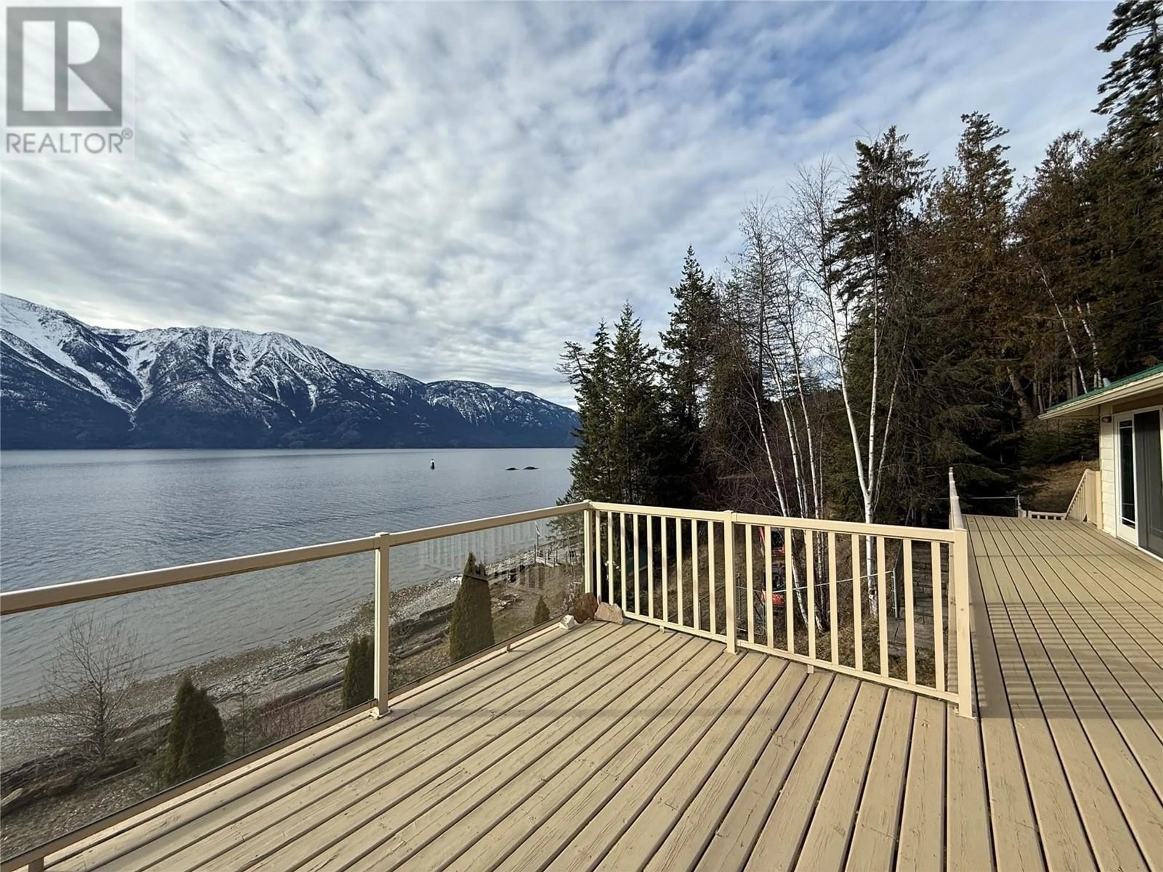 Patio, water/lake/river/ocean view for 12811 3A Highway, Boswell British Columbia V0B1A4