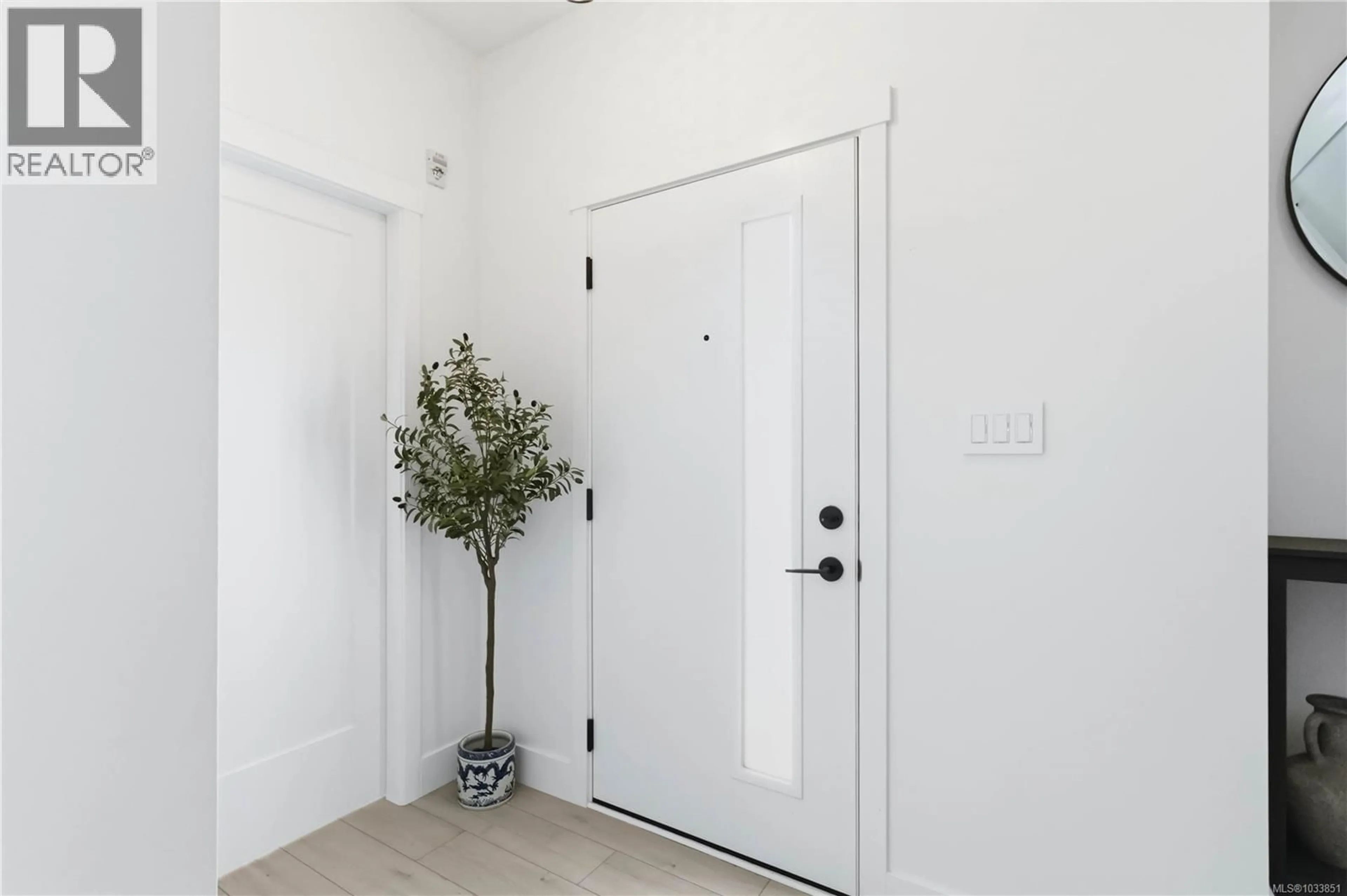 Indoor entryway for 55 - 368 TRADEWINDS AVENUE, Colwood British Columbia V9C0R9