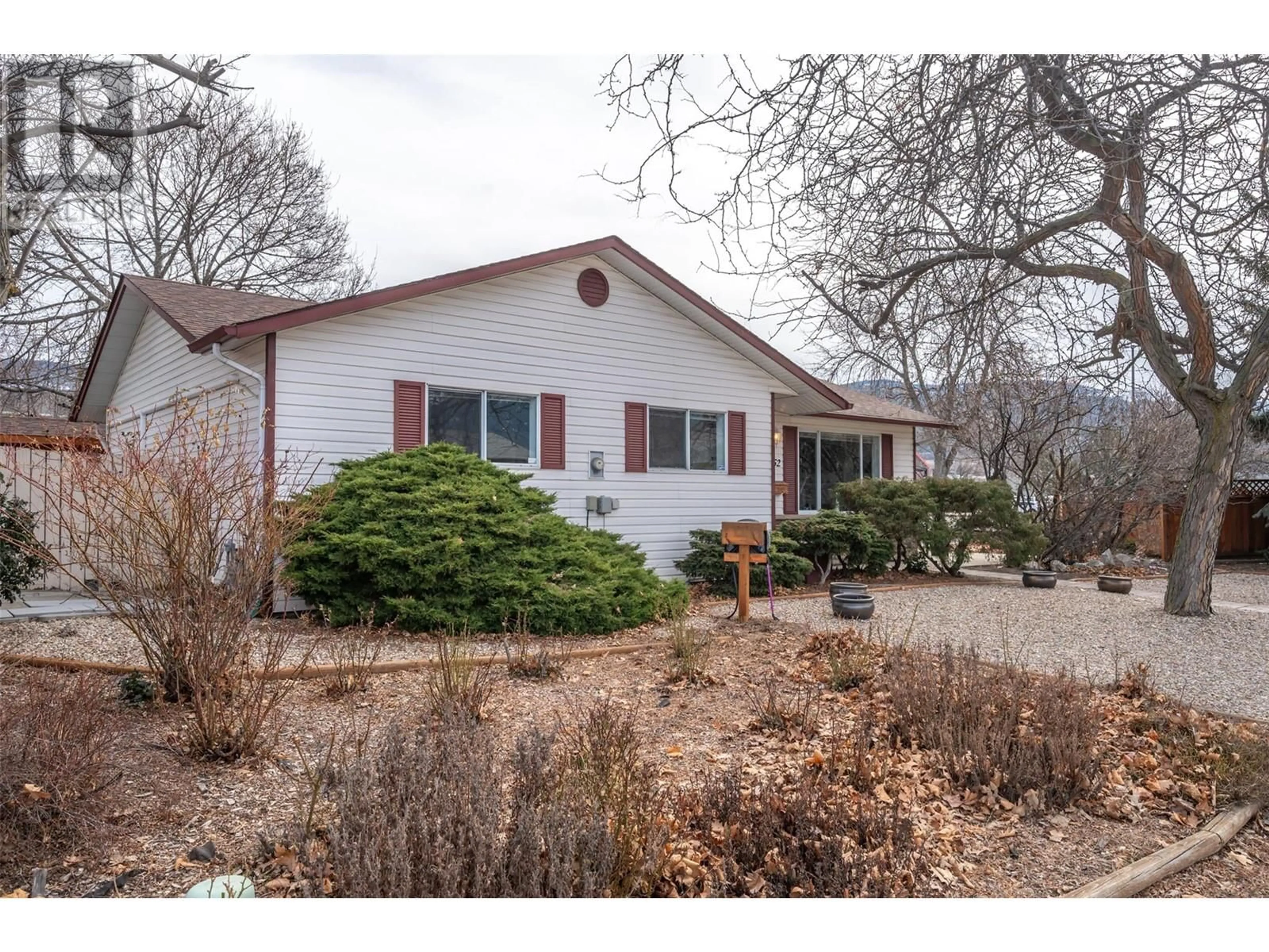 A pic from outside/outdoor area/front of a property/back of a property/a pic from drone, street for 2052 ATKINSON STREET, Penticton British Columbia V2A8H5