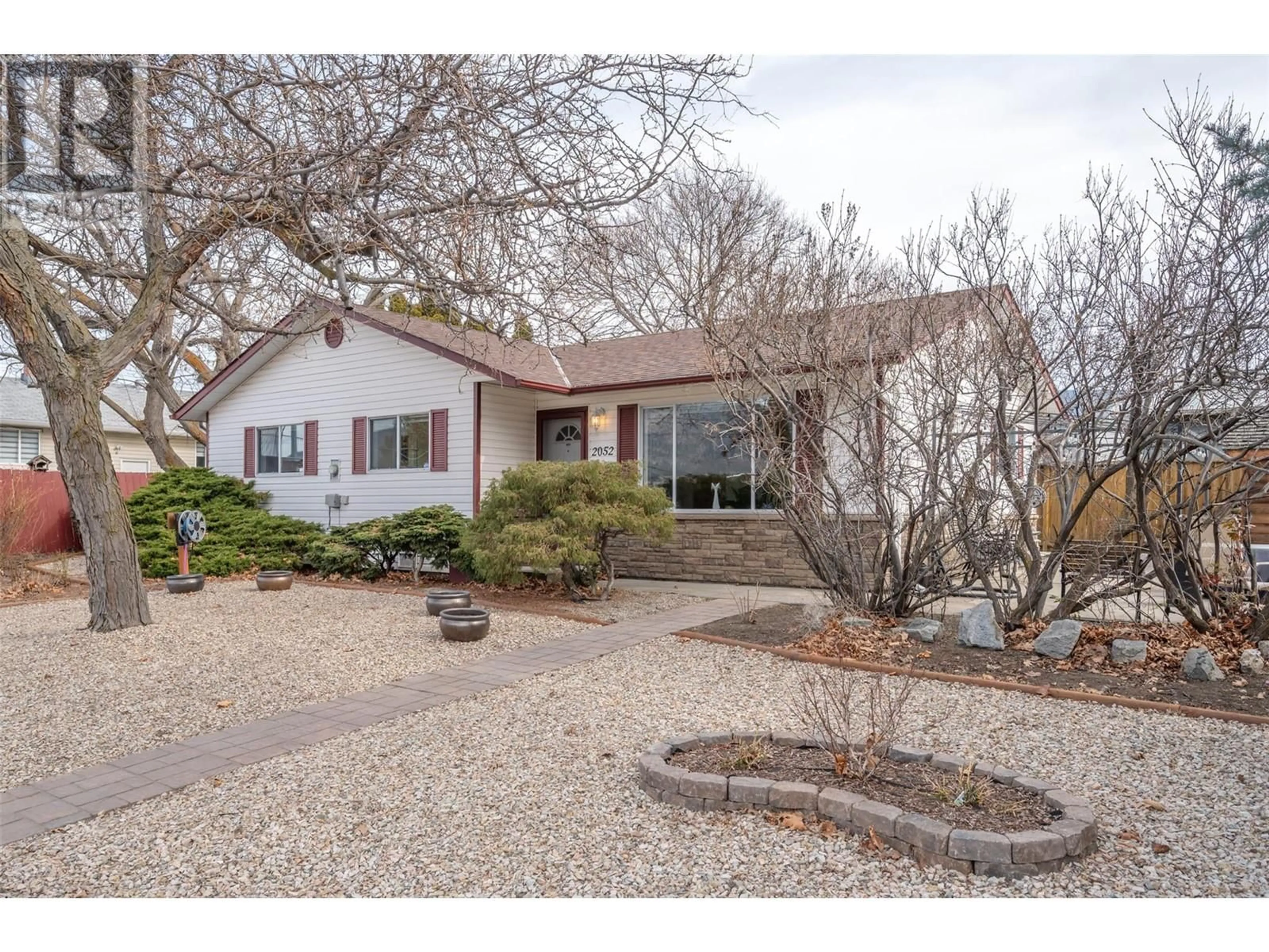 Unknown for 2052 ATKINSON STREET, Penticton British Columbia V2A8H5