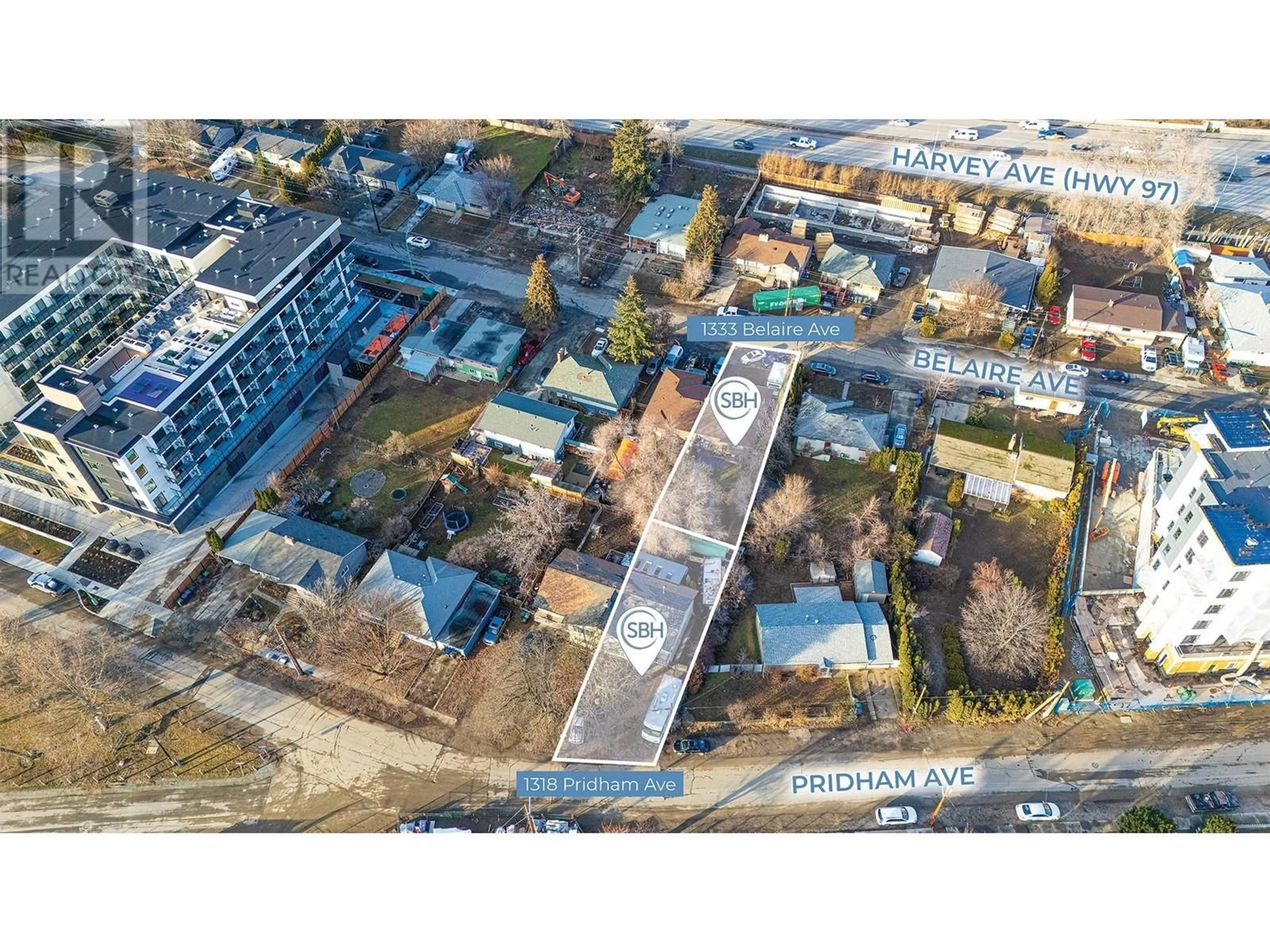 A pic from outside/outdoor area/front of a property/back of a property/a pic from drone, street for 1333 BELAIRE AVENUE, Kelowna British Columbia V1Y6B8