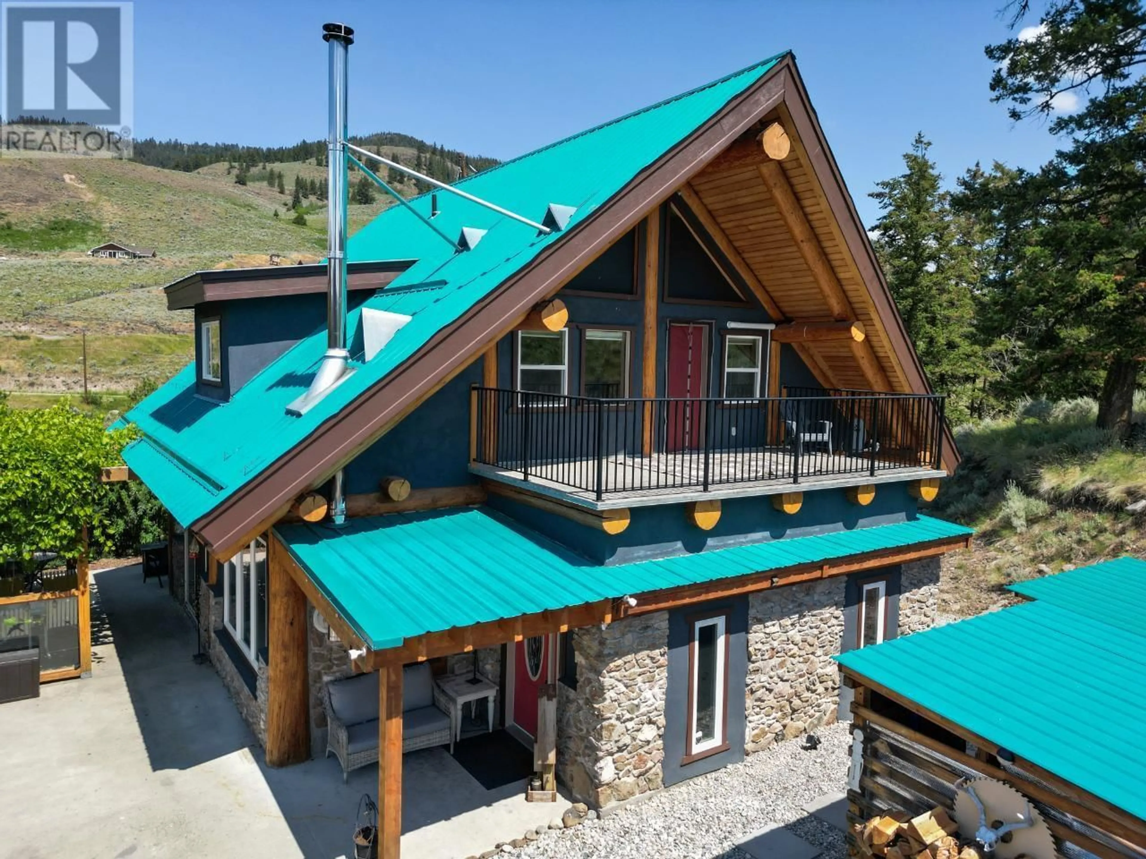 A pic from outside/outdoor area/front of a property/back of a property/a pic from drone, mountain view for 789 TOY CREEK ROAD, Kaleden British Columbia V0H1K0