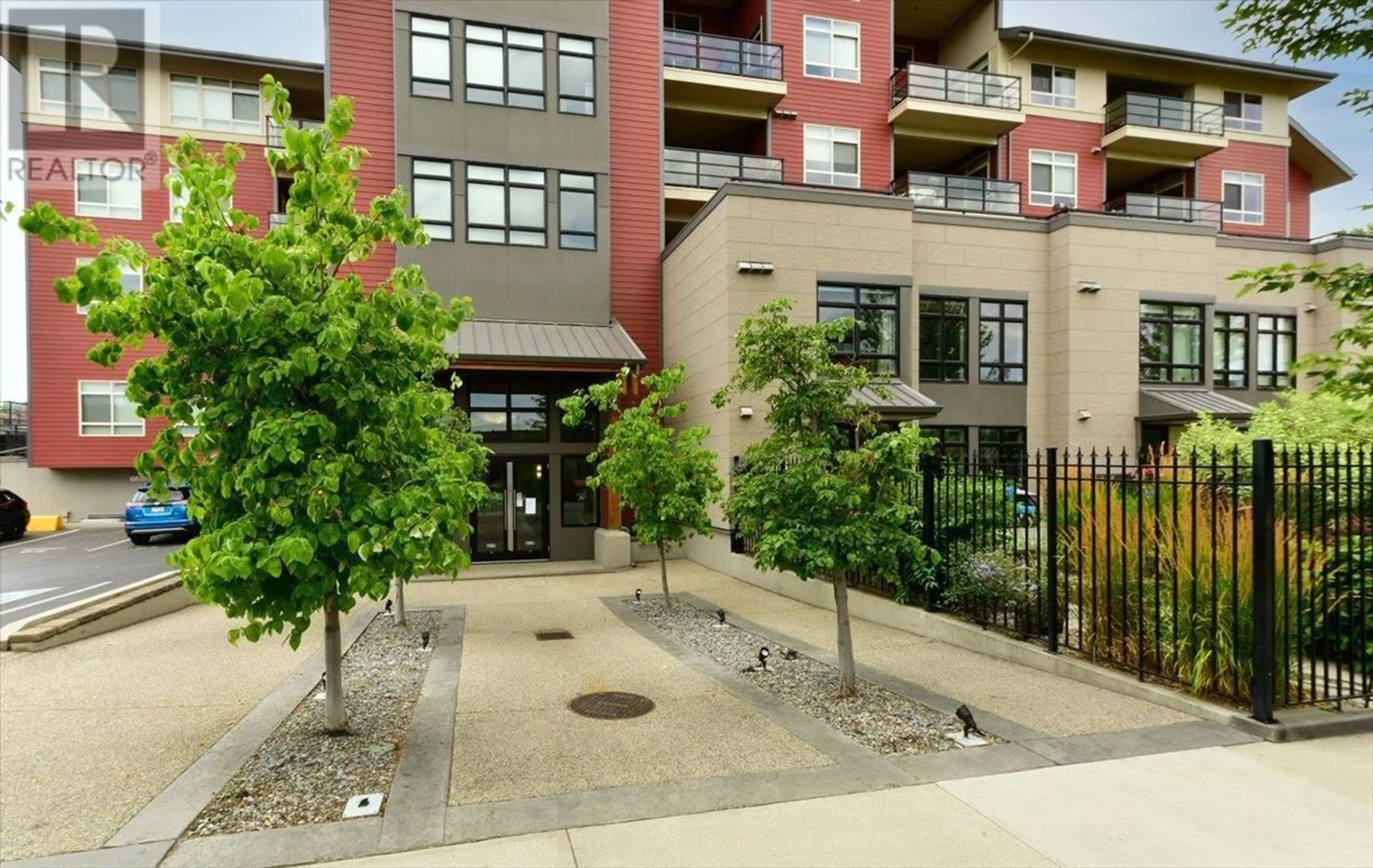 Unknown for 403 - 457 WEST AVENUE, Kelowna British Columbia V1Y4Z3