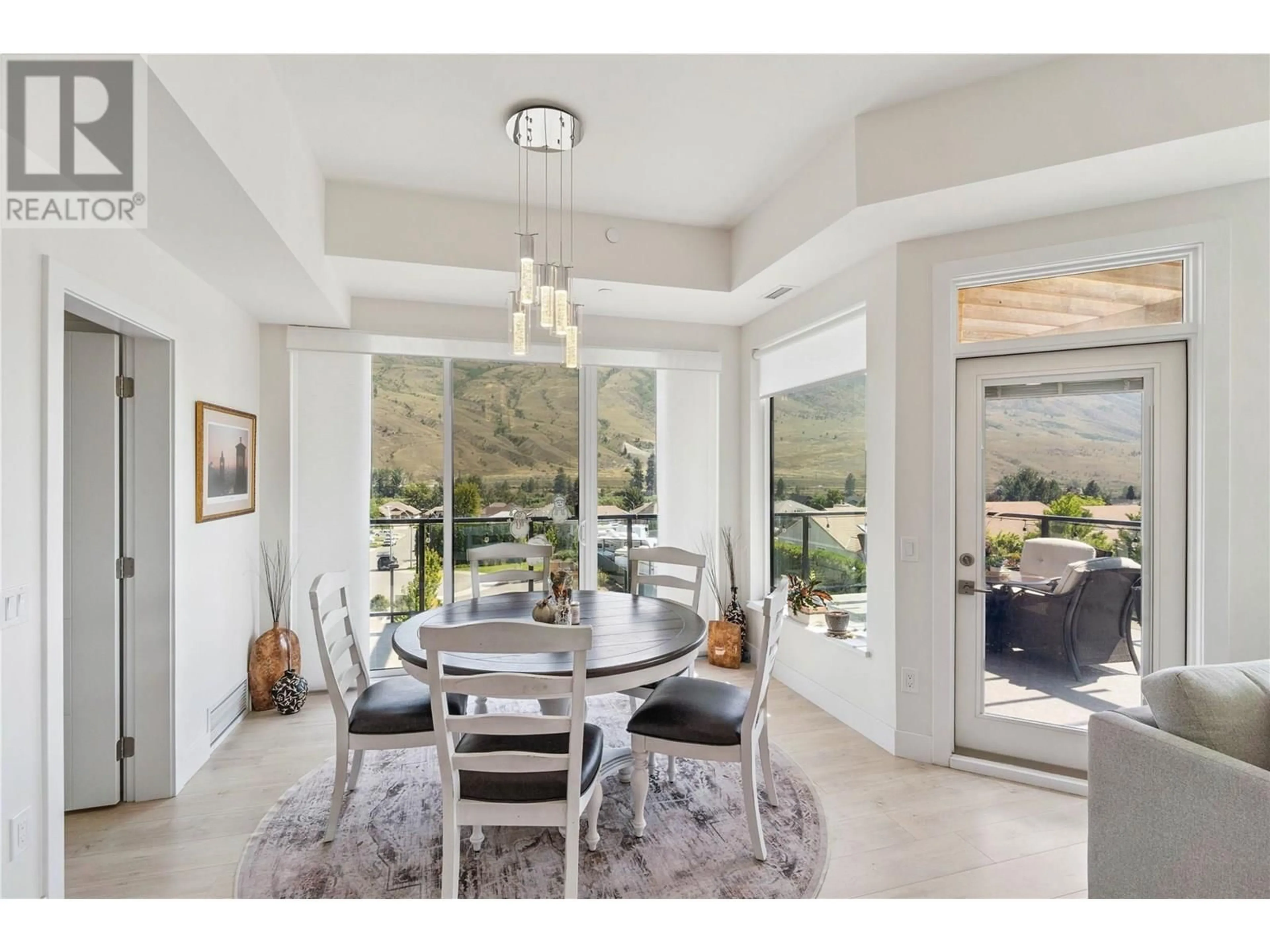 Dining room, ceramic/tile floor for 302 - 651 DUNES DRIVE, Kamloops British Columbia V2B0K2
