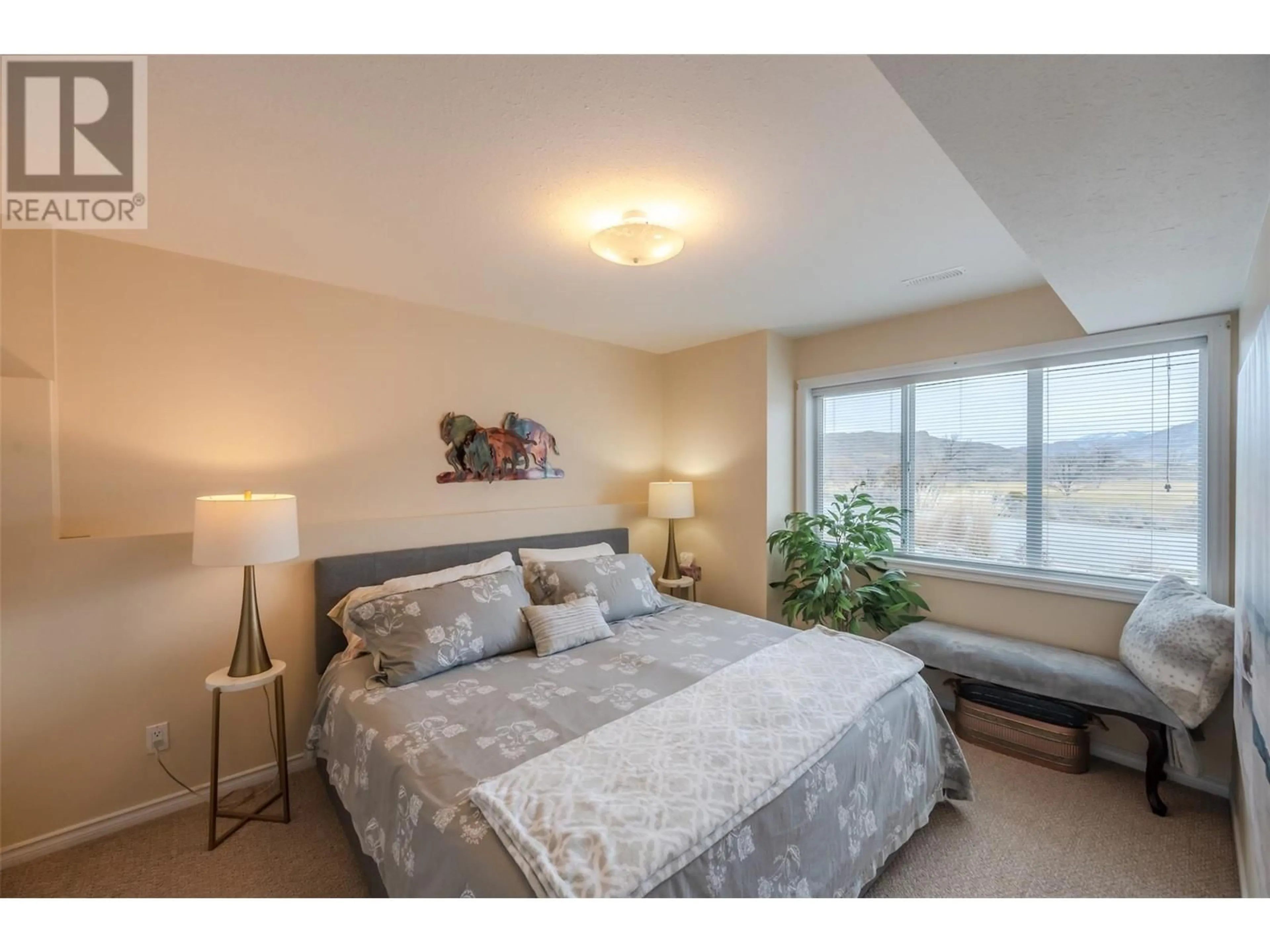 Bedroom with bed, unknown for 11702 GOLF COURSE DRIVE, Osoyoos British Columbia V0H1V4