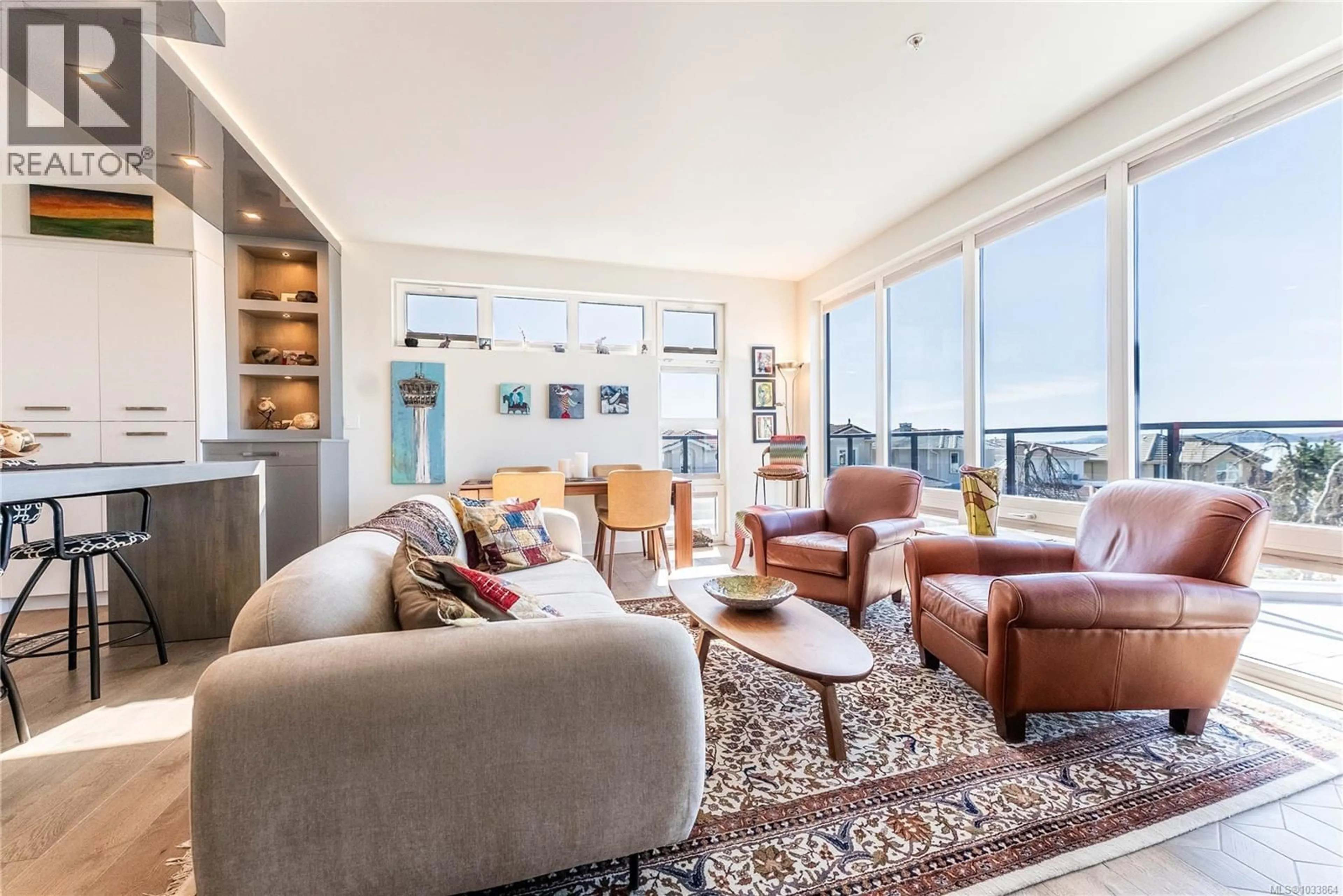 Living room with furniture, unknown for 12 - 9667B FIRST STREET, Sidney British Columbia V8L3C8