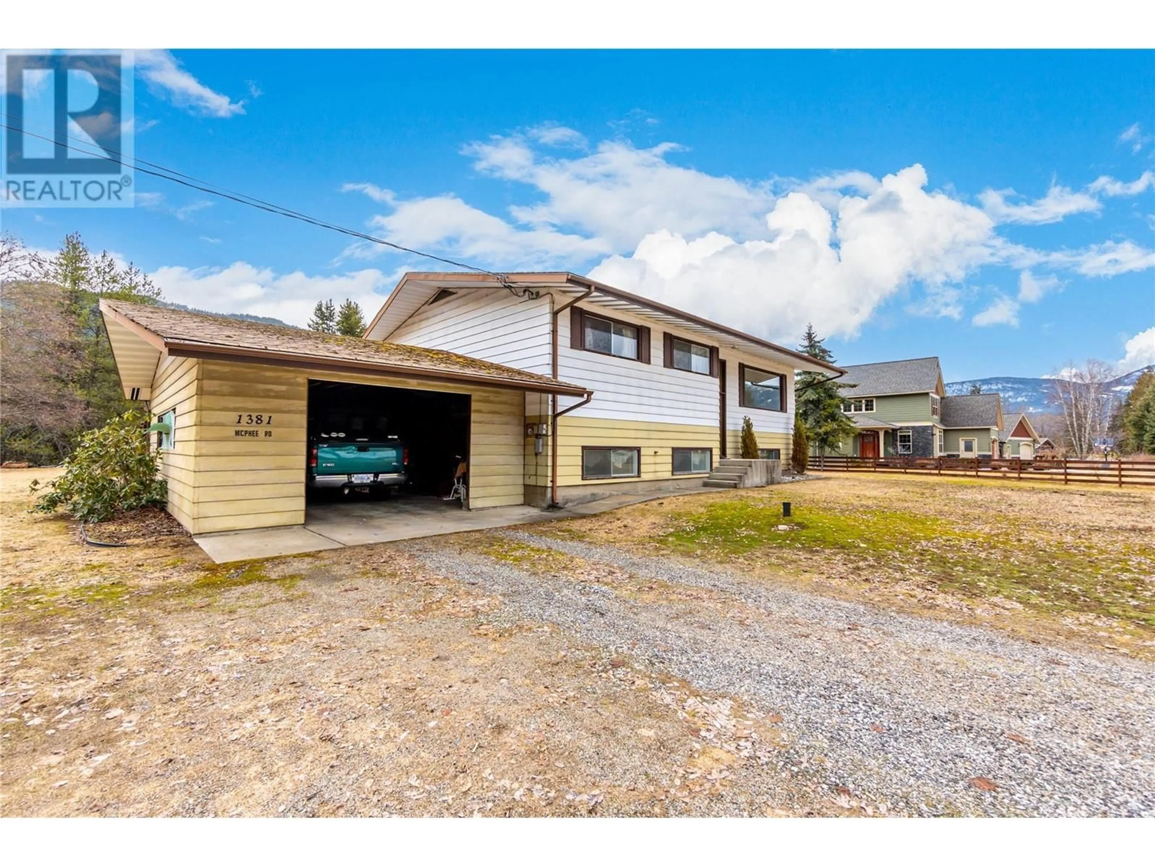 A pic from outside/outdoor area/front of a property/back of a property/a pic from drone, street for 1381 MCPHEE ROAD, Castlegar British Columbia V1N4M1