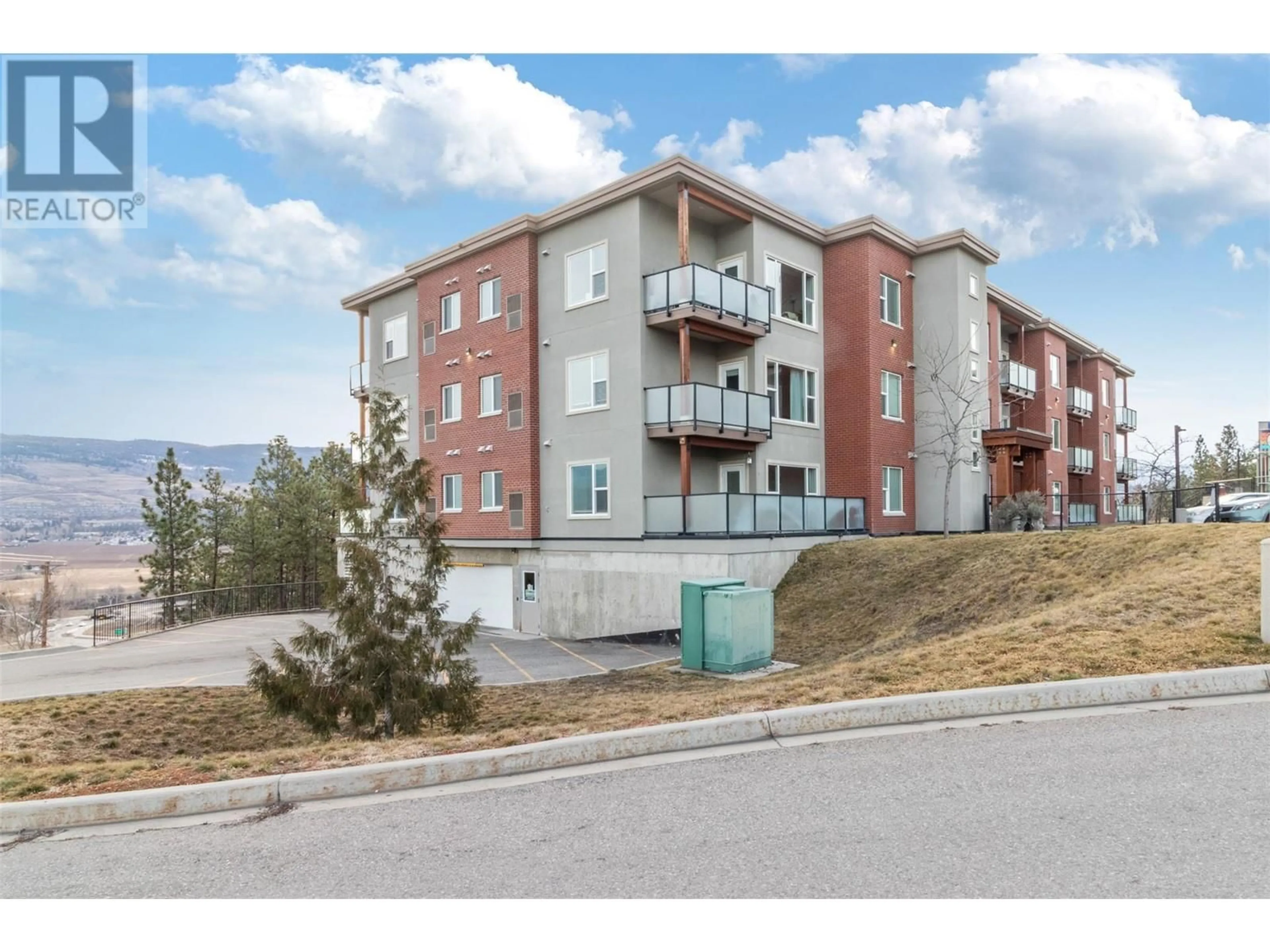 Unknown for 302 - 985 ACADEMY WAY, Kelowna British Columbia V1V3C8