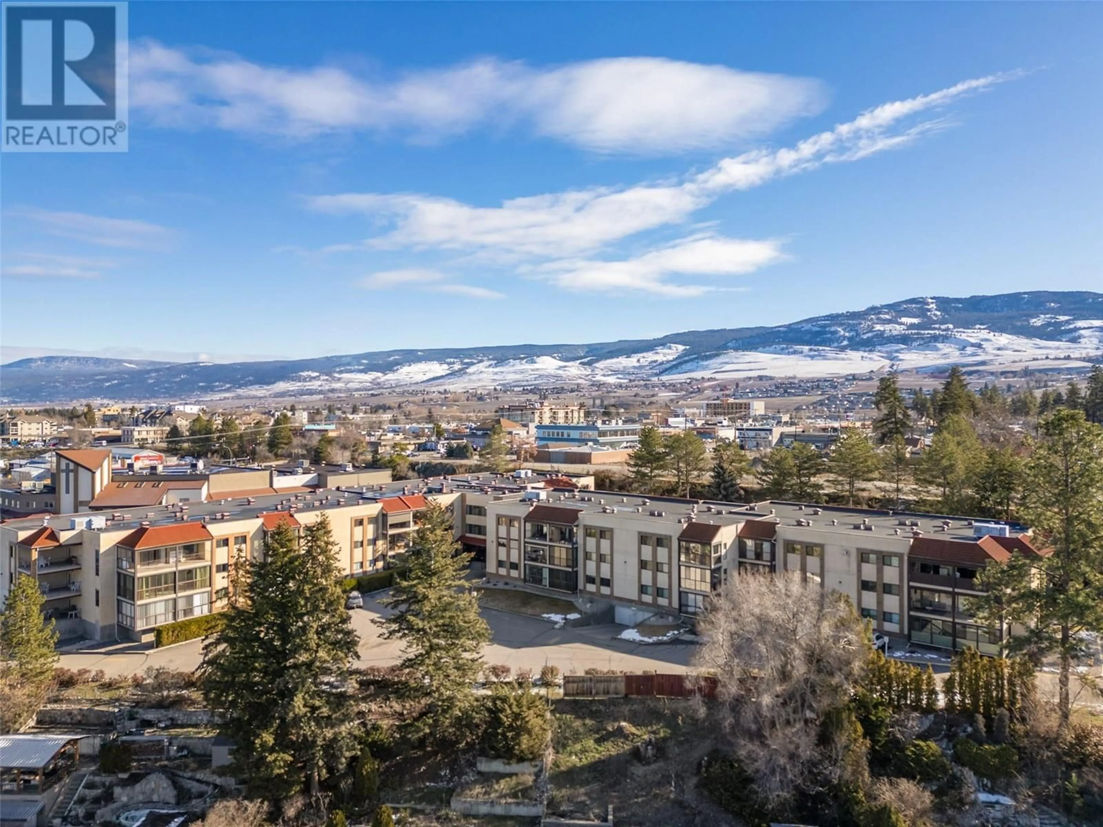 A pic from outside/outdoor area/front of a property/back of a property/a pic from drone, mountain view for 221 - 489 HIGHWAY 33 W OTHER, Kelowna British Columbia V1X1Y2