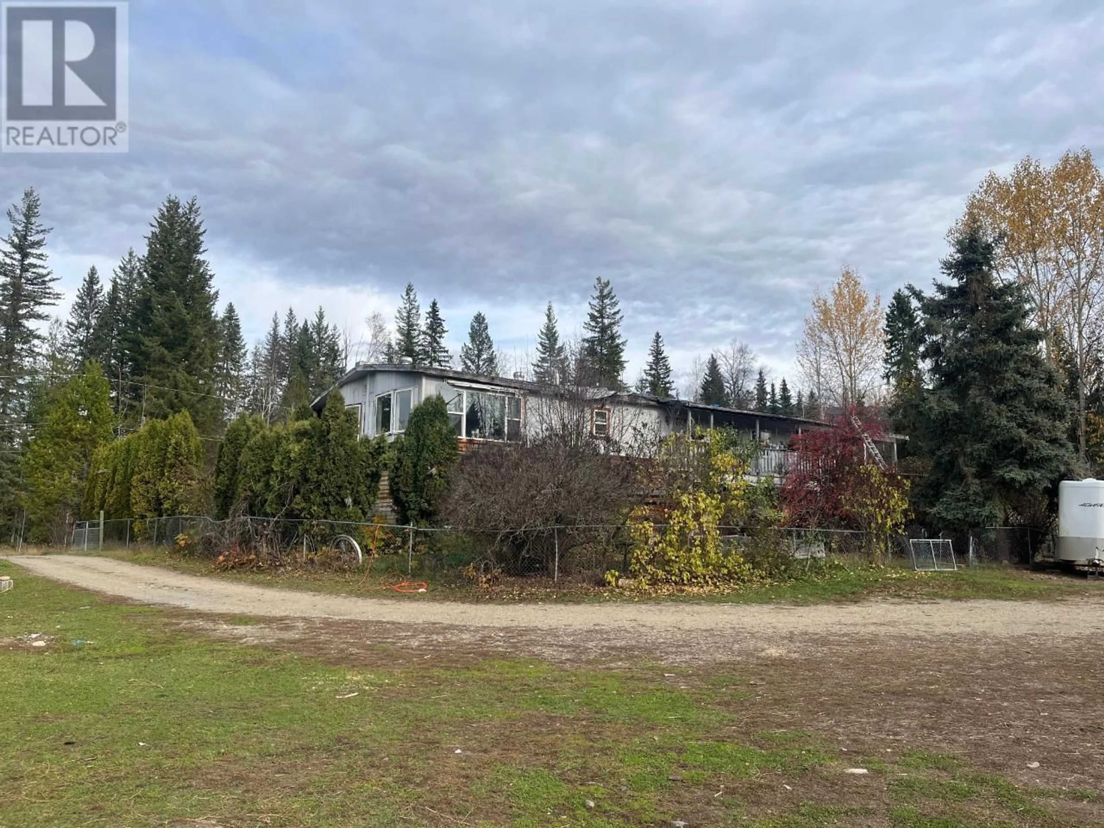 A pic from outside/outdoor area/front of a property/back of a property/a pic from drone, forest/trees view for 608 BIRCH DRIVE, Clearwater British Columbia V0E1N1