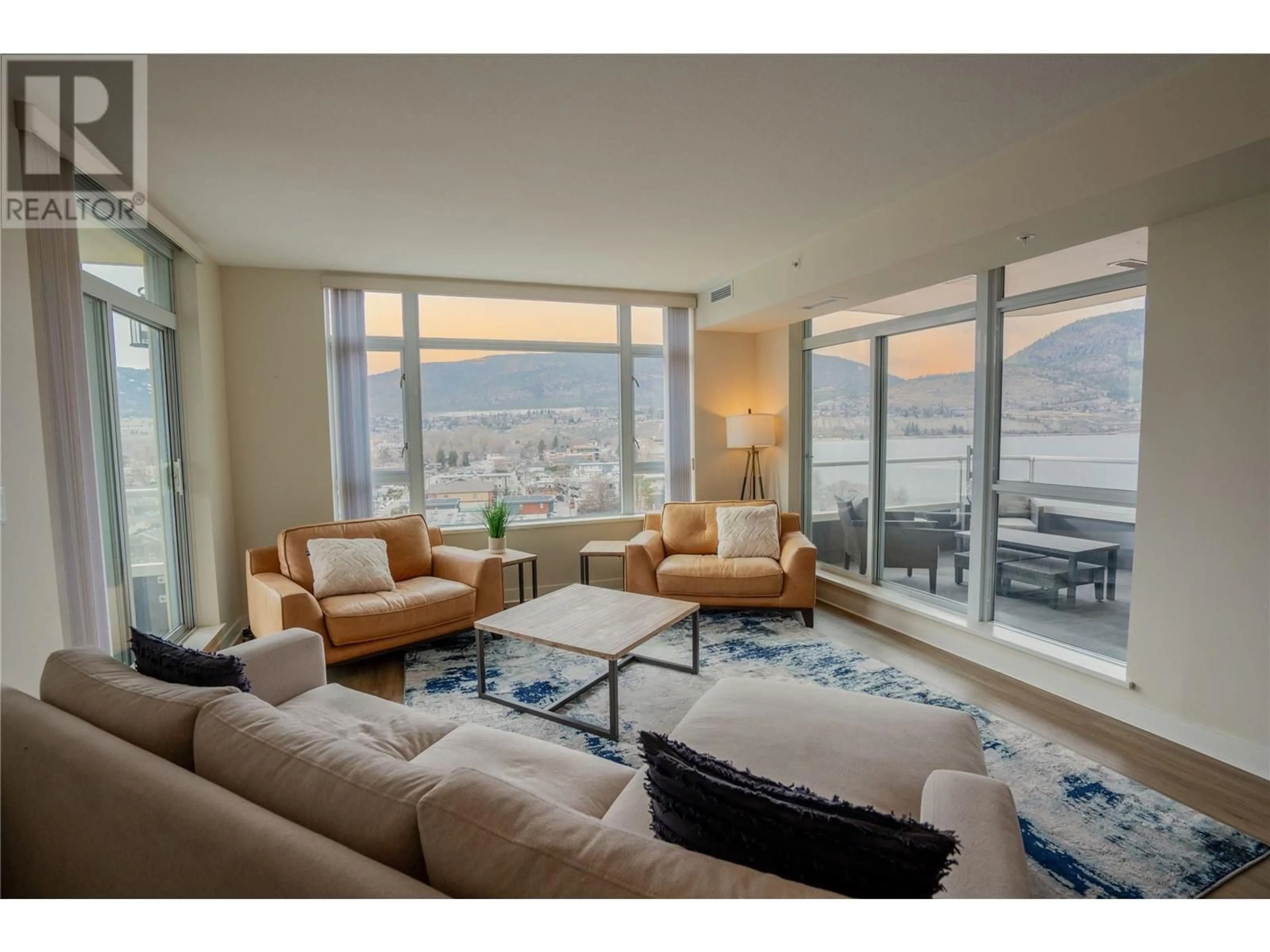 Living room with furniture, unknown for 160 Lakeshore Drive W Unit# 1006, Penticton British Columbia V2A9C2