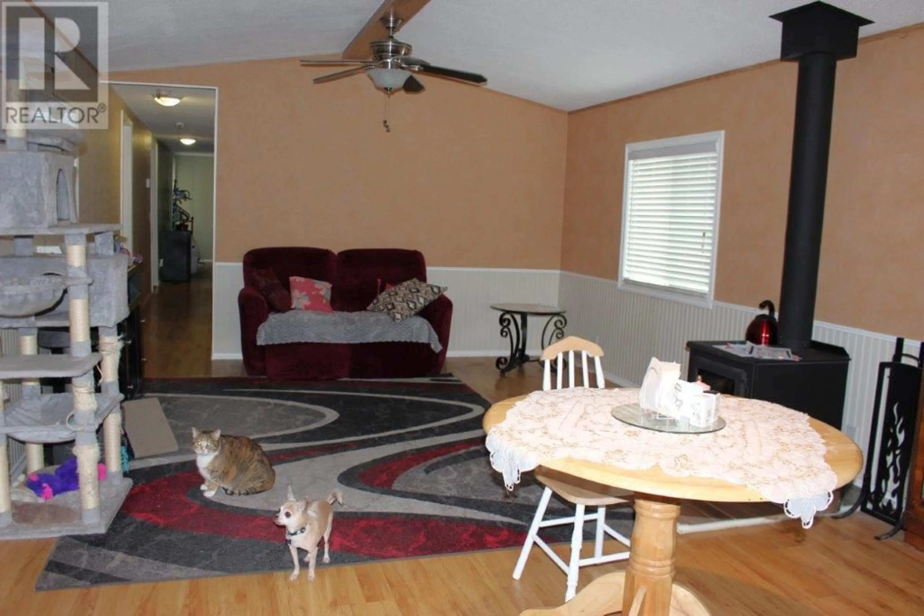 Living room with furniture, unknown for 163 - 715 BEAVER LAKE ROAD, Kelowna British Columbia V4V1E3