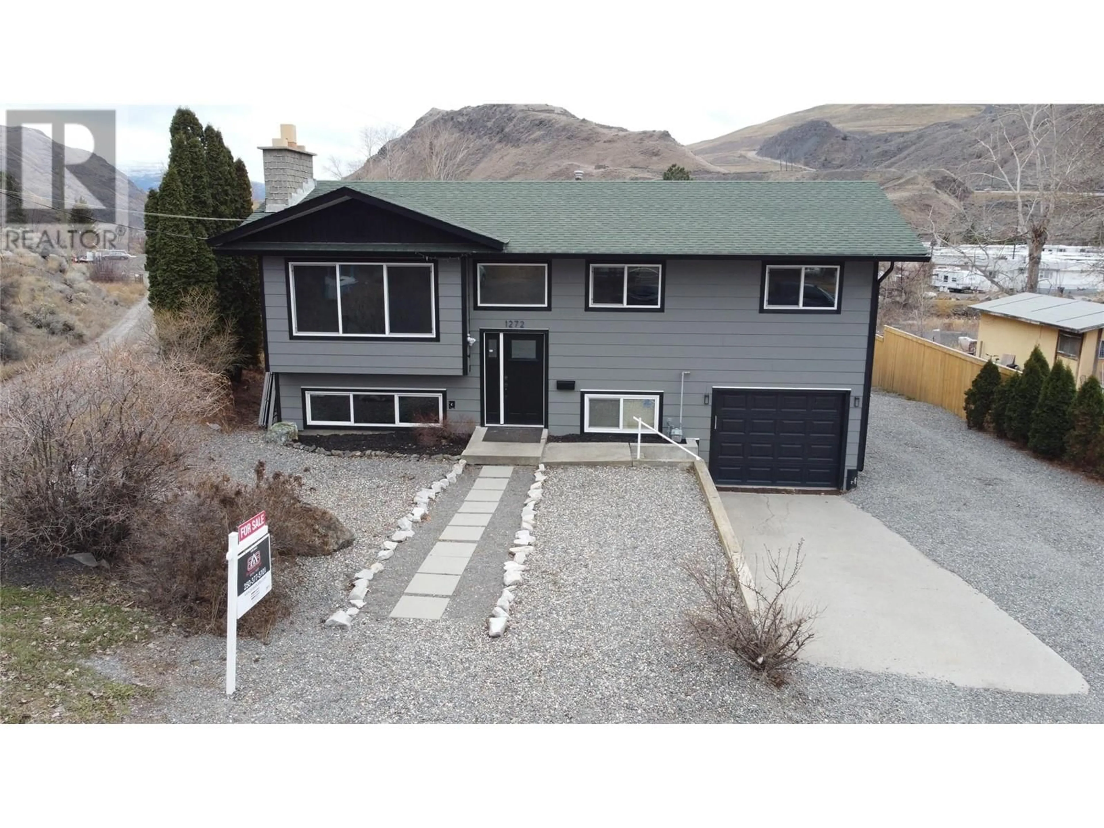 Home with vinyl exterior material, unknown for 1272 NUGGET ROAD, Cache Creek British Columbia V0K1H0