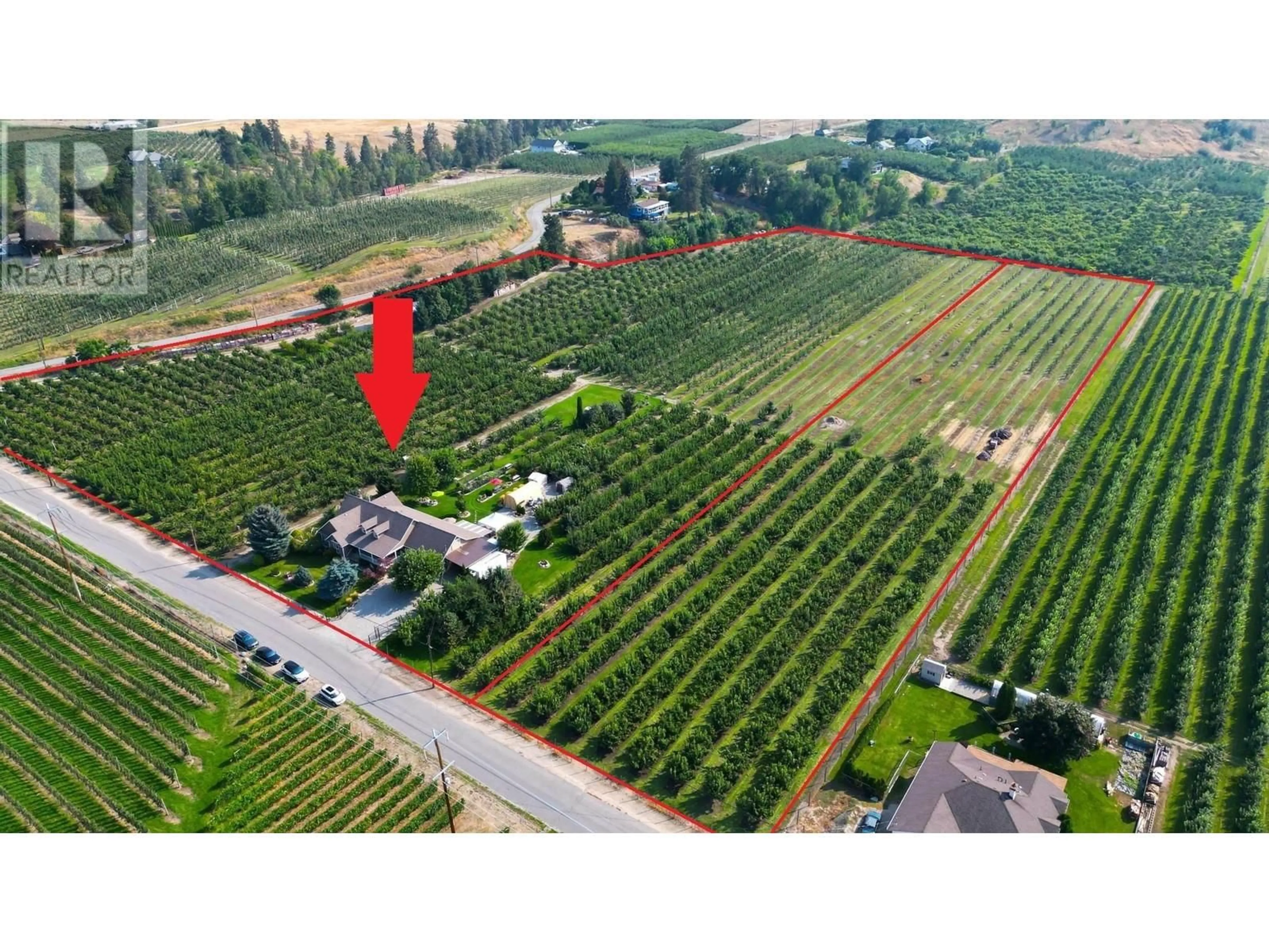 A pic from outside/outdoor area/front of a property/back of a property/a pic from drone, forest/trees view for 1409 Teasdale Road, Kelowna British Columbia V1P1C8