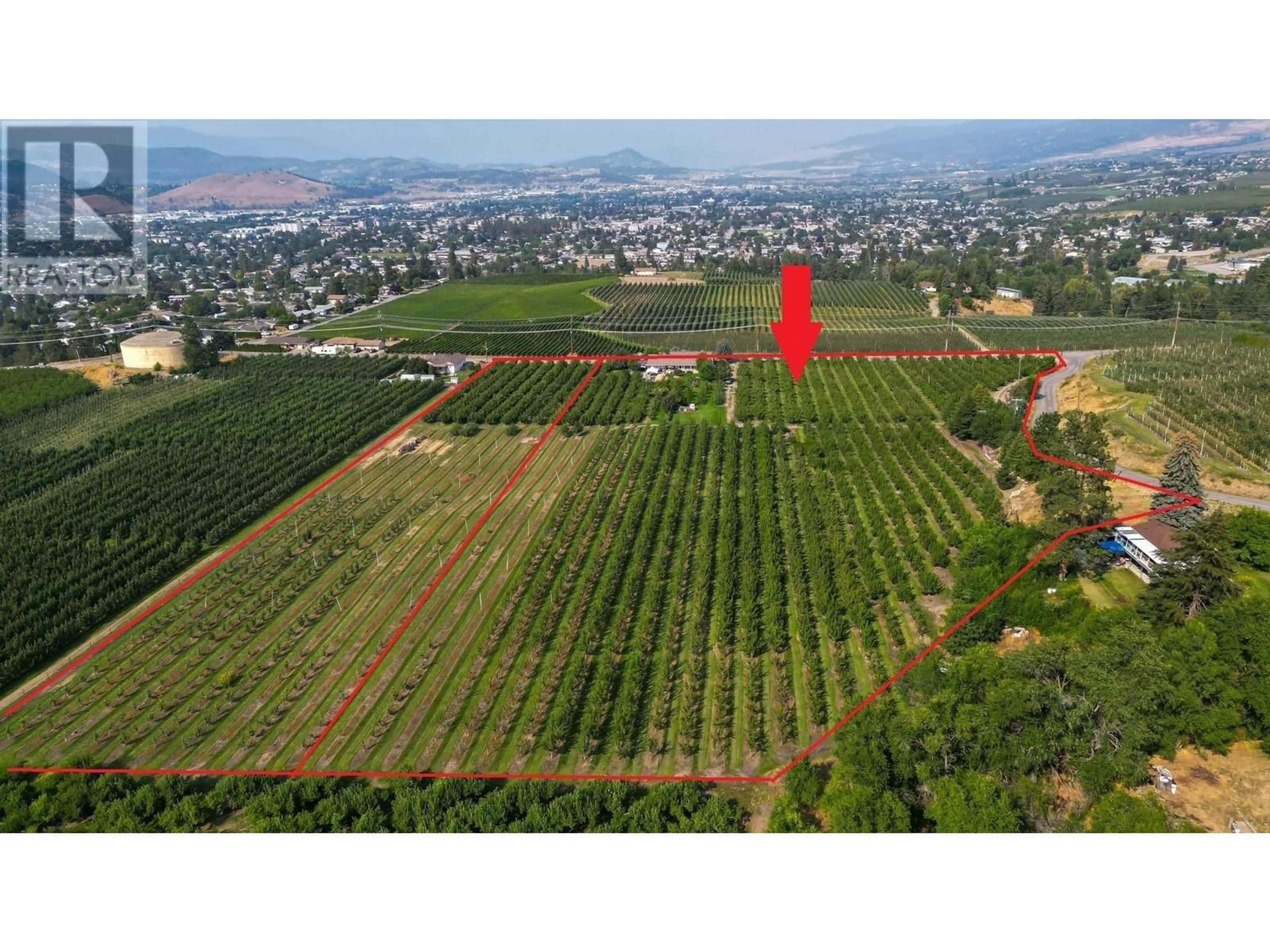 A pic from outside/outdoor area/front of a property/back of a property/a pic from drone, forest/trees view for 1409 Teasdale Road, Kelowna British Columbia V1P1C8