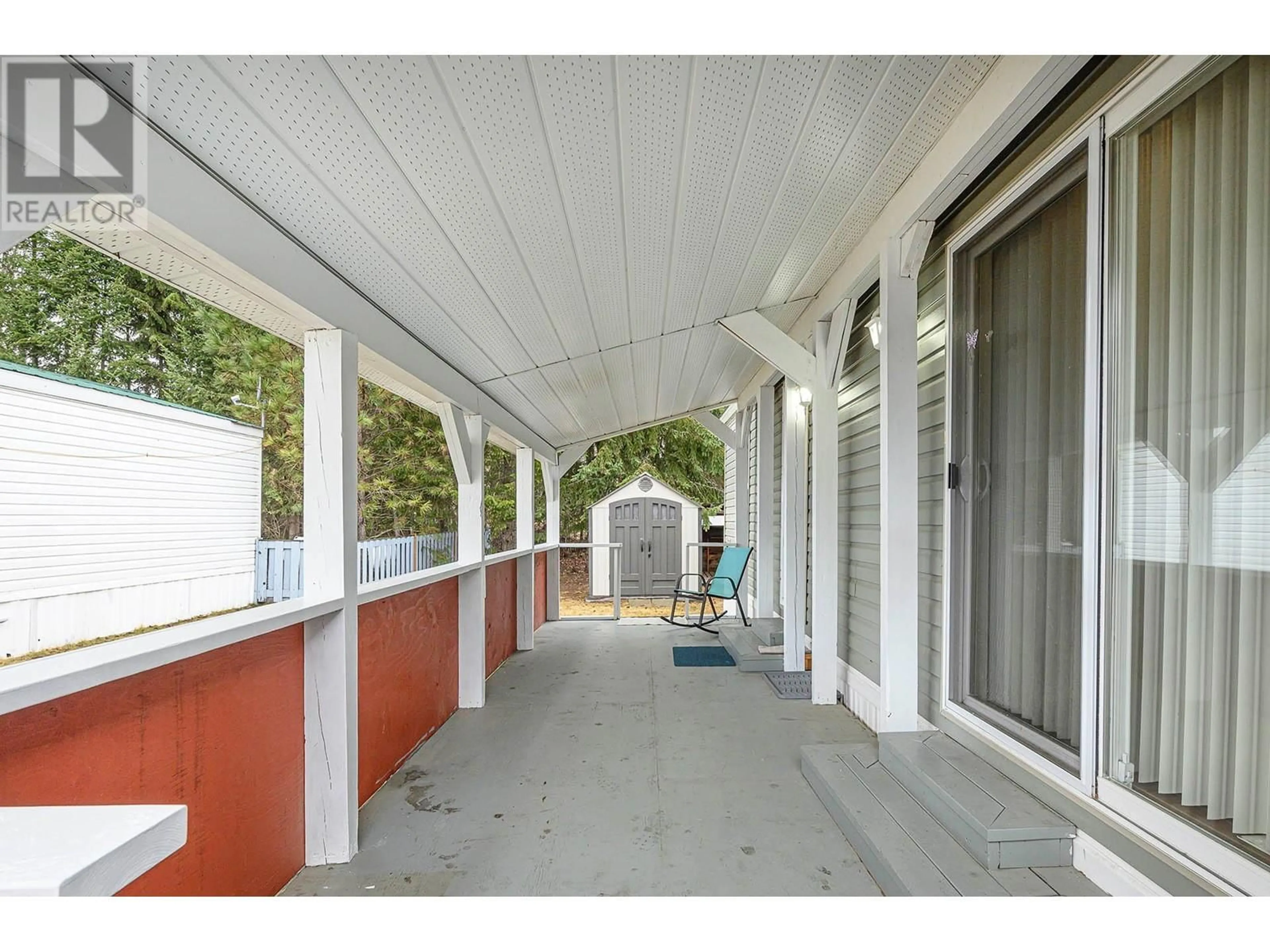 Patio, street for 3 - 130 FERRY ROAD, Clearwater British Columbia V0E1N3