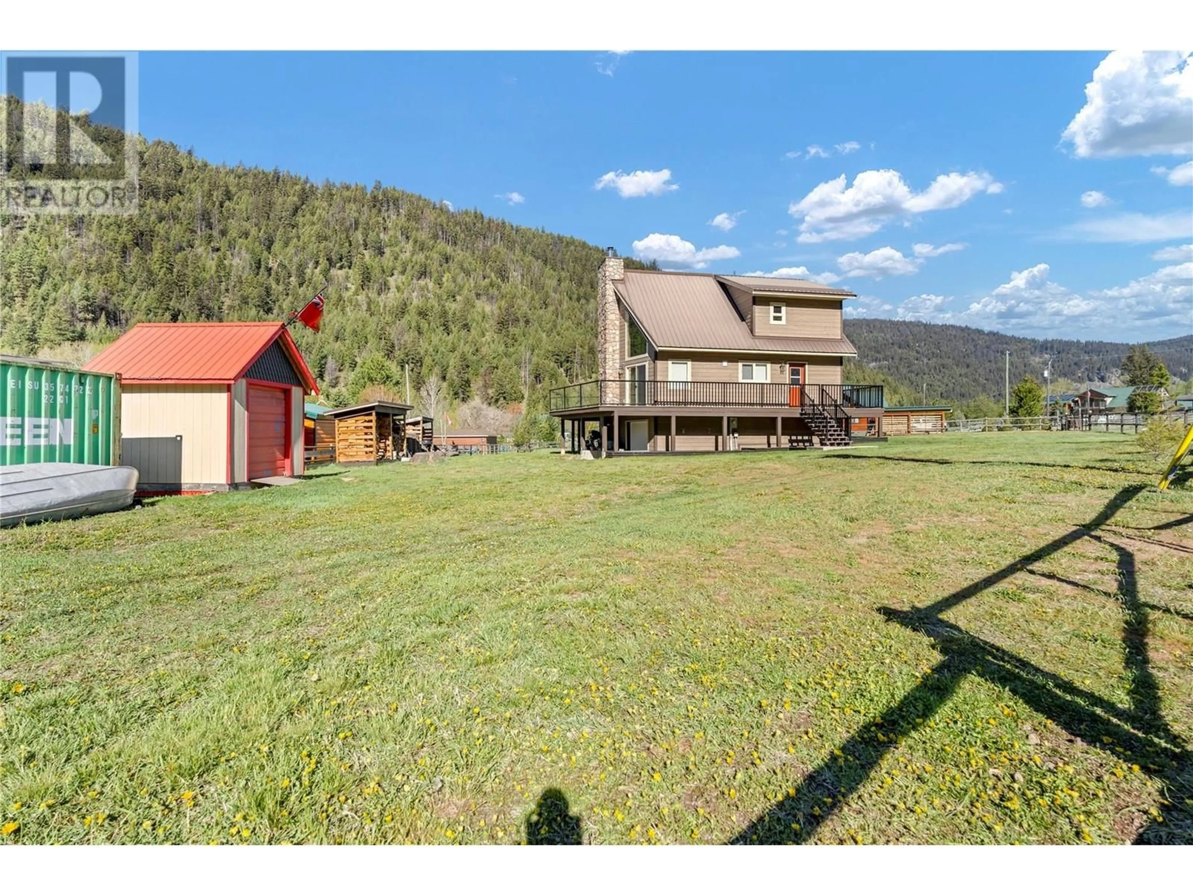 A pic from outside/outdoor area/front of a property/back of a property/a pic from drone, mountain view for 101 SKYE BLUE LOOP OTHER, Princeton British Columbia V0X1W0