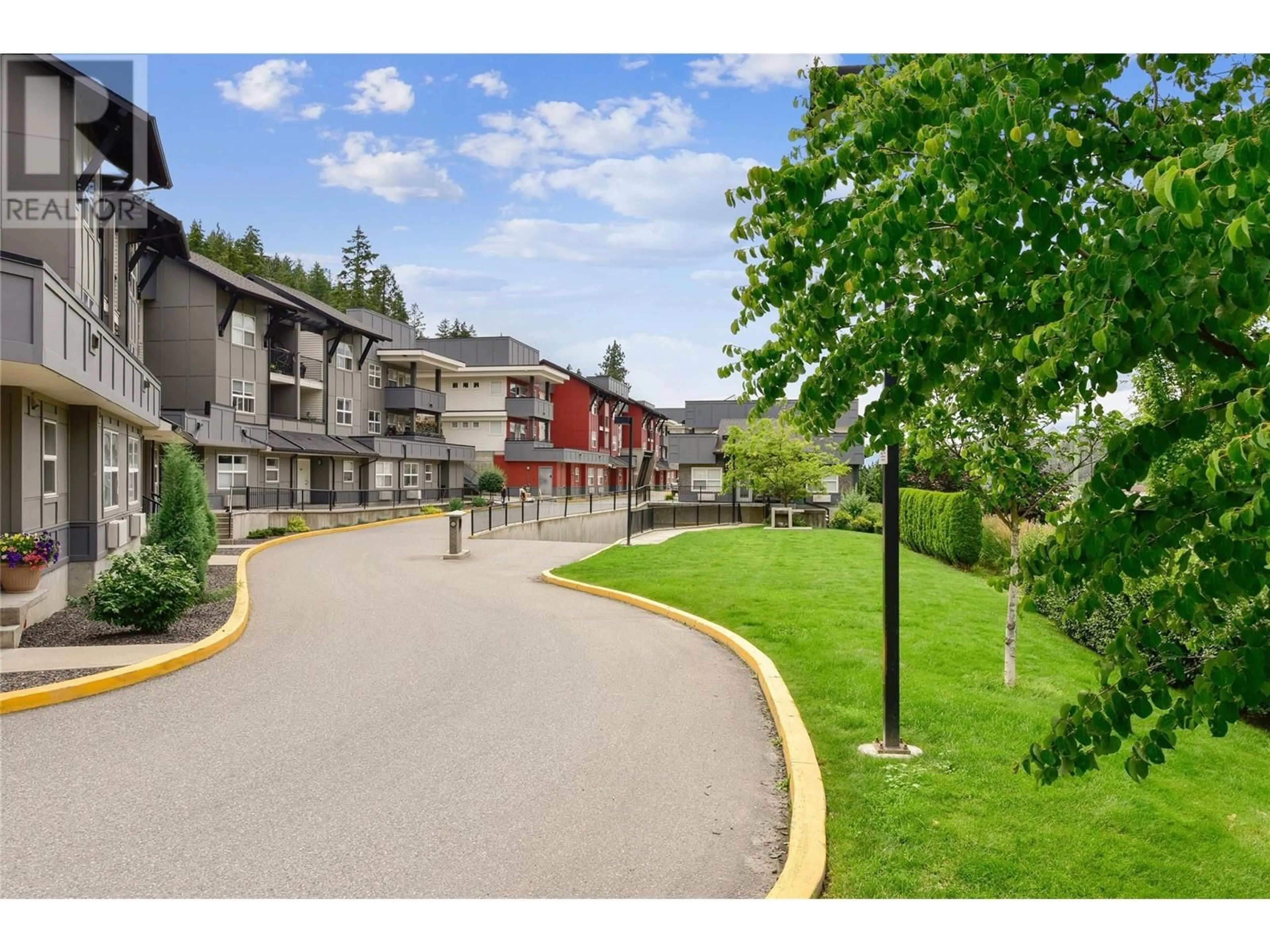 Patio, mountain view for 1479 Glenmore Road N Unit# 103, Kelowna British Columbia V1V2C6