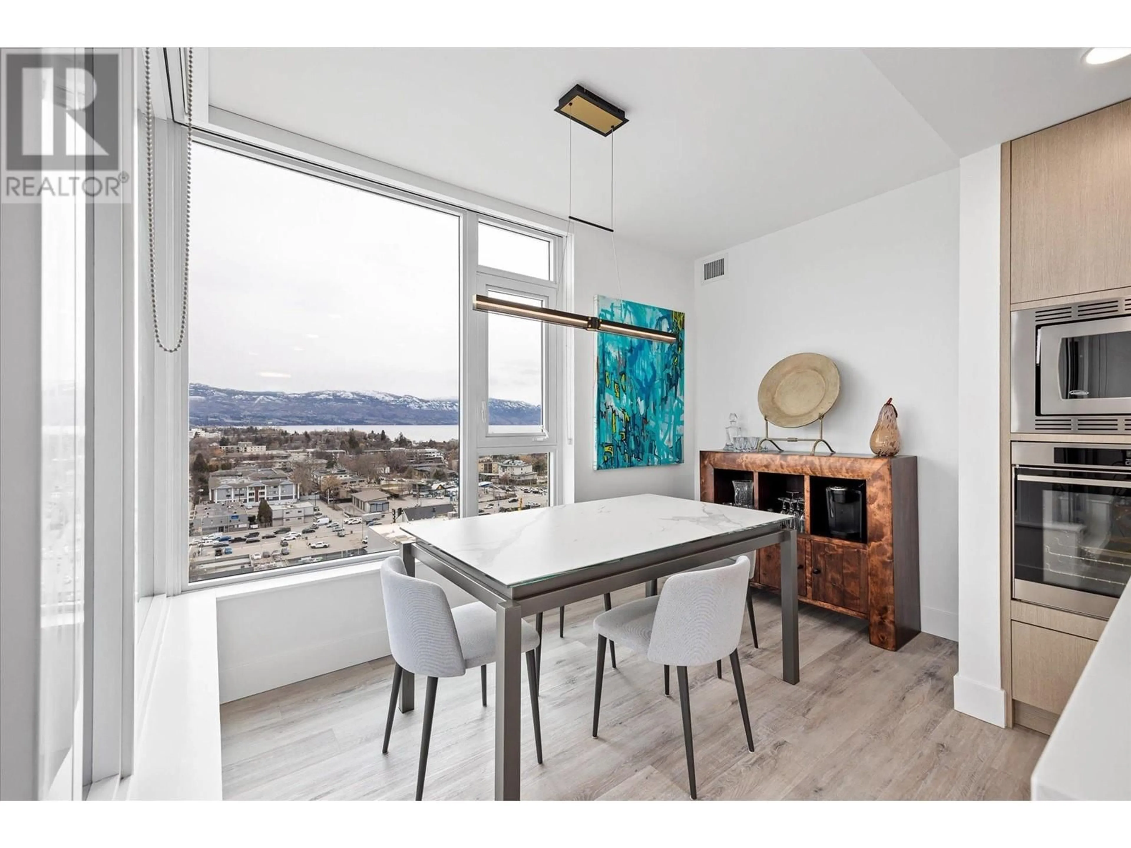 Dining room, ceramic/tile floor for 1606 - 1588 ELLIS STREET, Kelowna British Columbia V1Y0H1