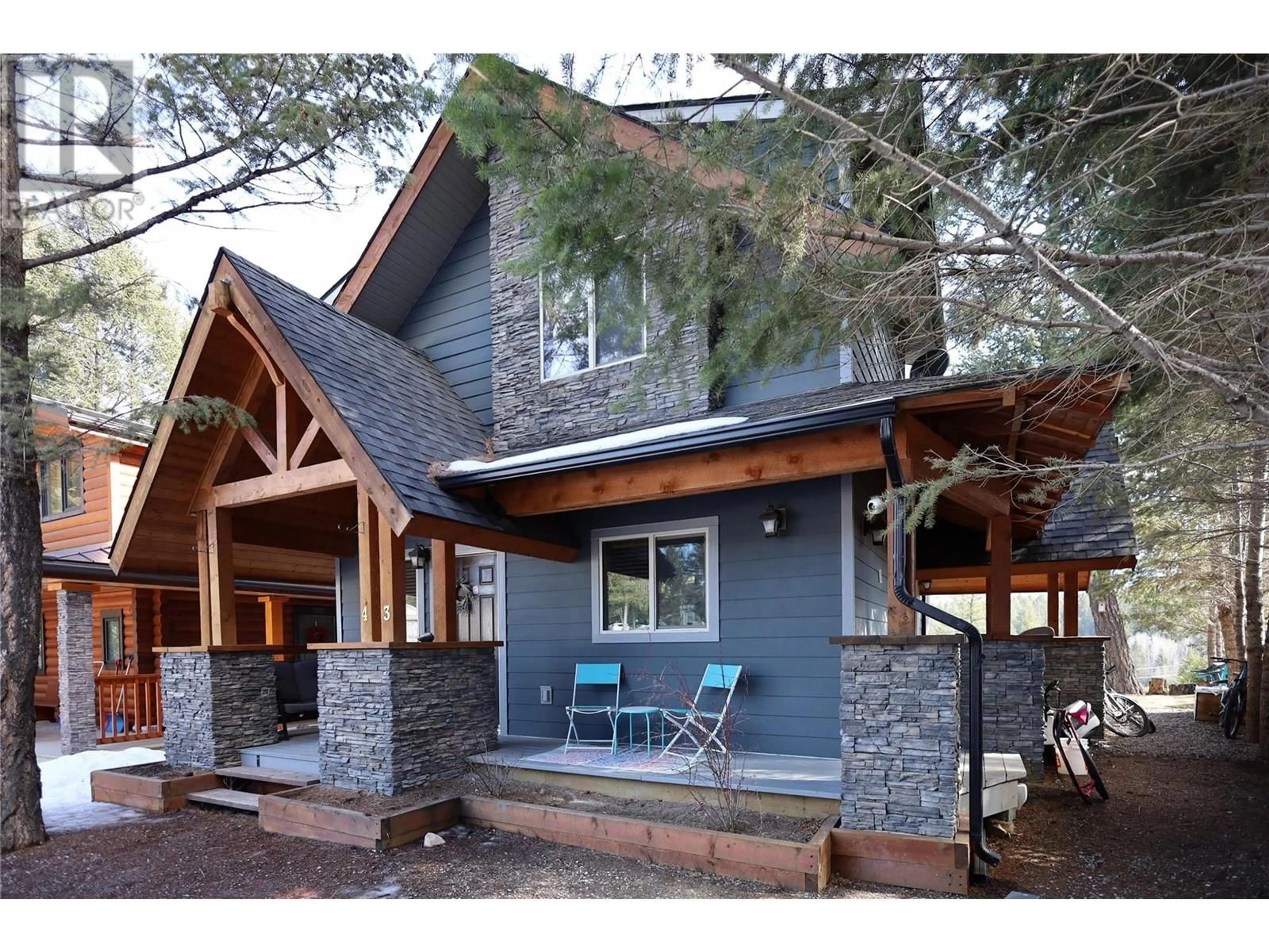 Home with brick exterior material, unknown for 43 - 4868 RIVERVIEW DRIVE, Edgewater British Columbia V0A1E0