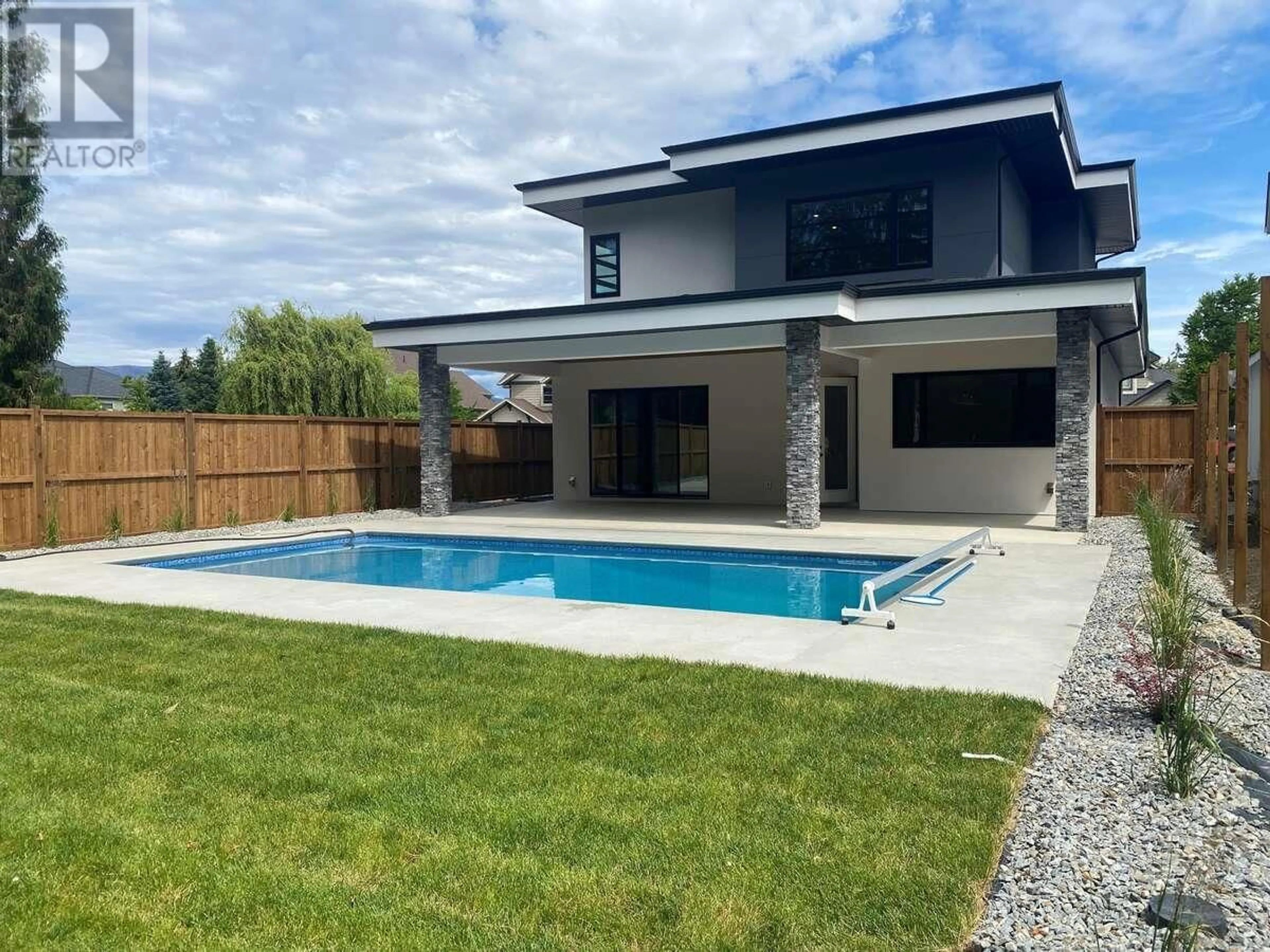 Unknown for 549 KNOWLES ROAD, Kelowna British Columbia V1W1H4