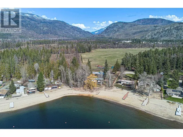 3704 Zinck Road, Scotch Creek 2