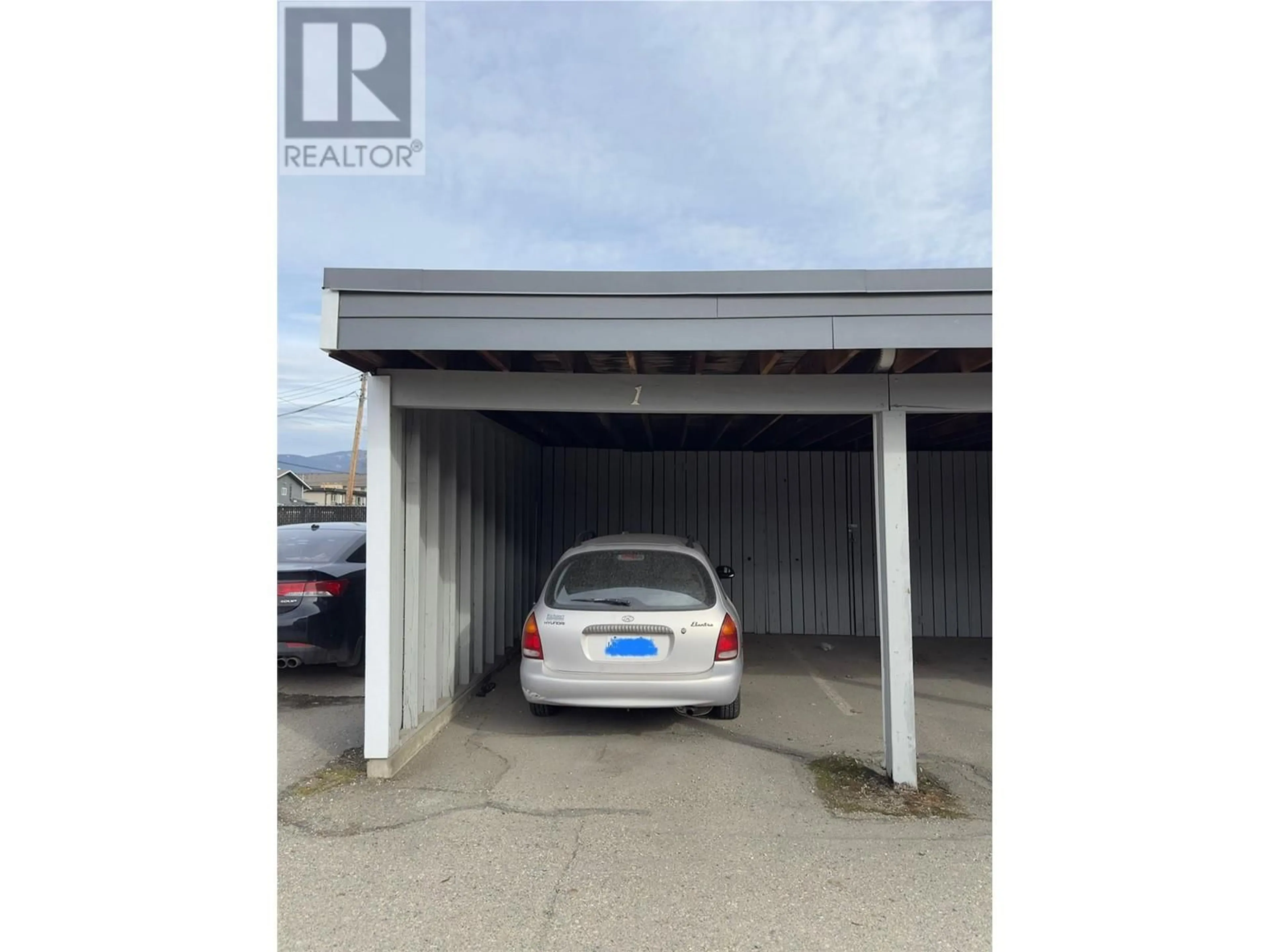 Indoor garage for 208 - 3800 24 AVENUE, Vernon British Columbia V1T1L9
