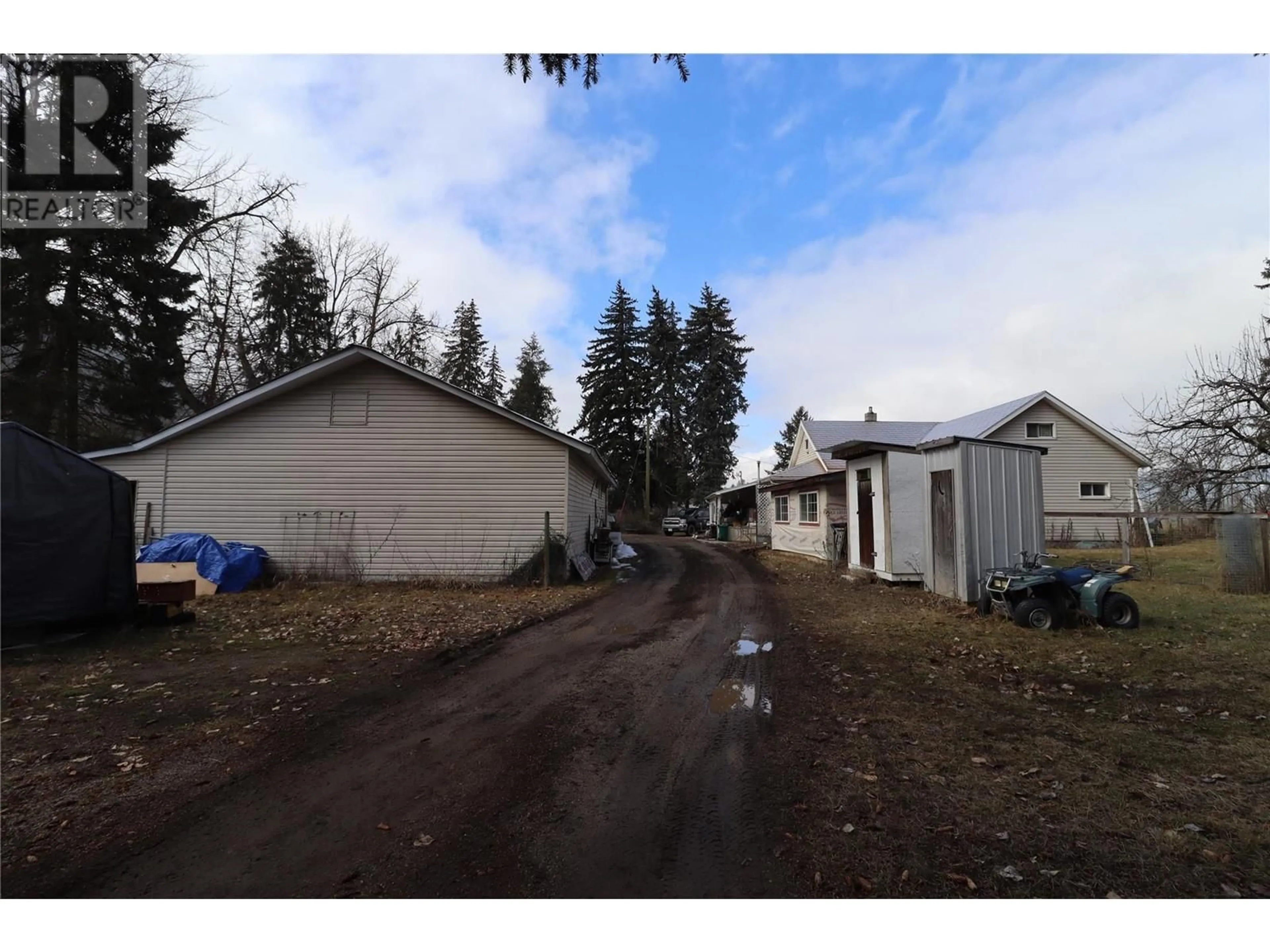 Unknown for 390 SOUTH NURSERY ROAD, Grand Forks British Columbia V0H1H4